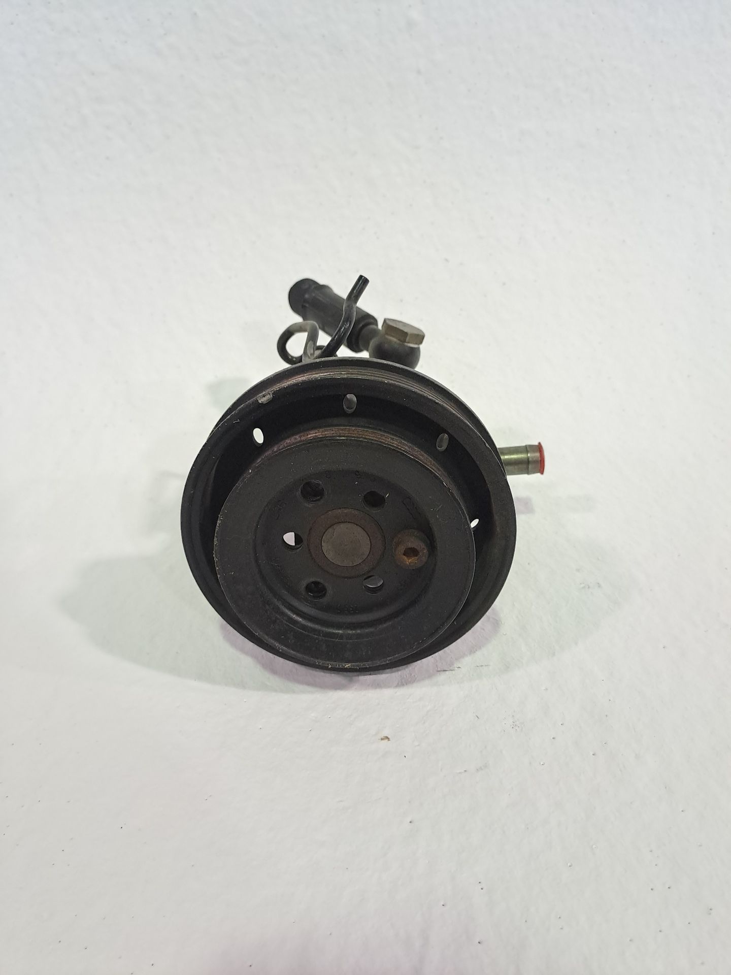 Pompe direction assistée AUDI A4 B5 AVANT (8D5)