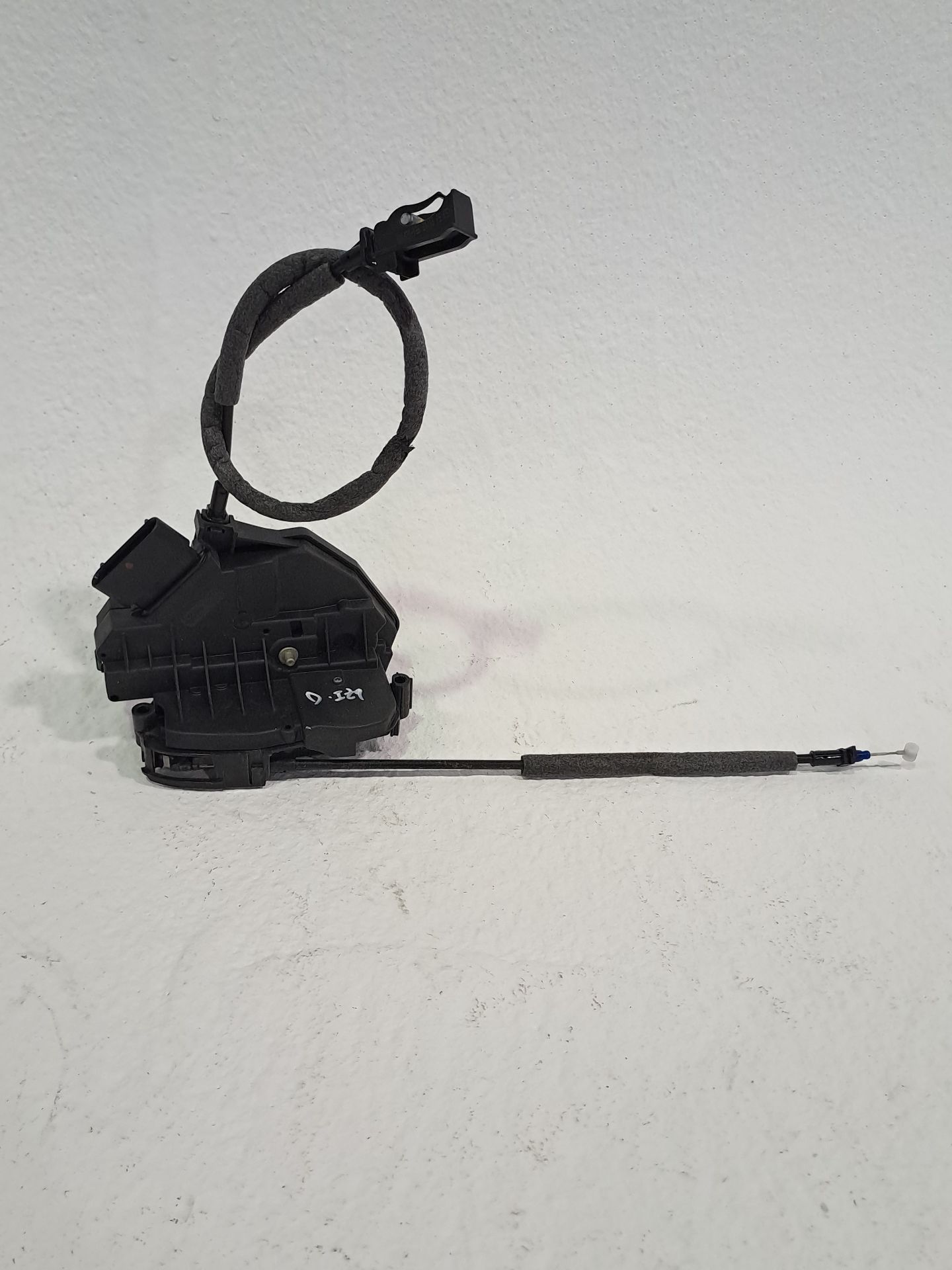 Serrure porte avant gauche FORD FOCUS
