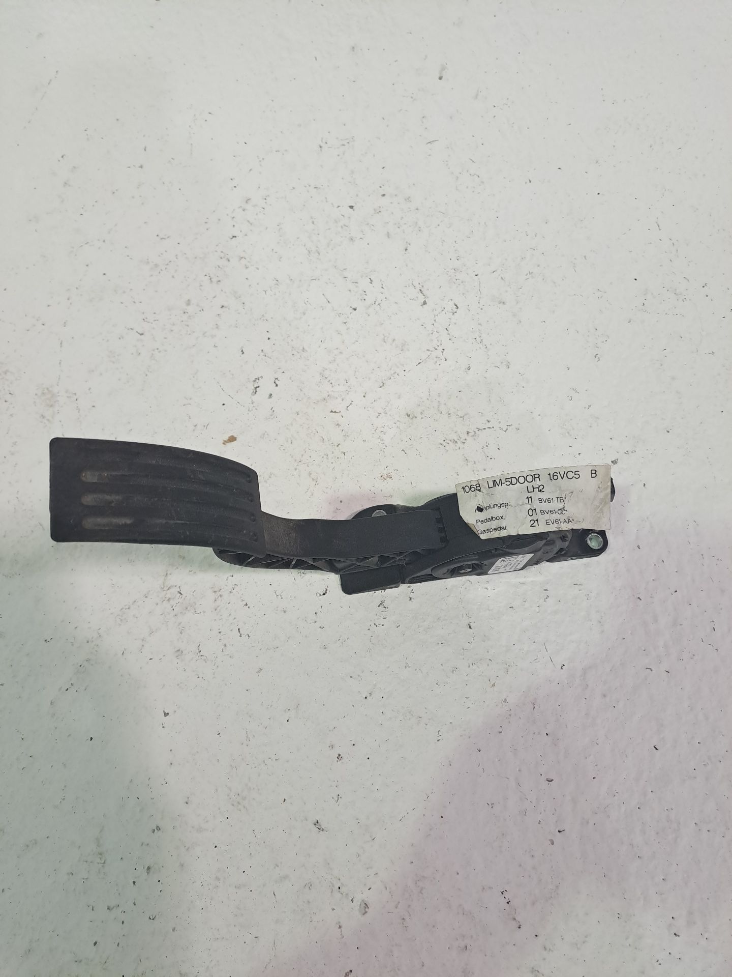 Accelerator Pedal FORD FOCUS
