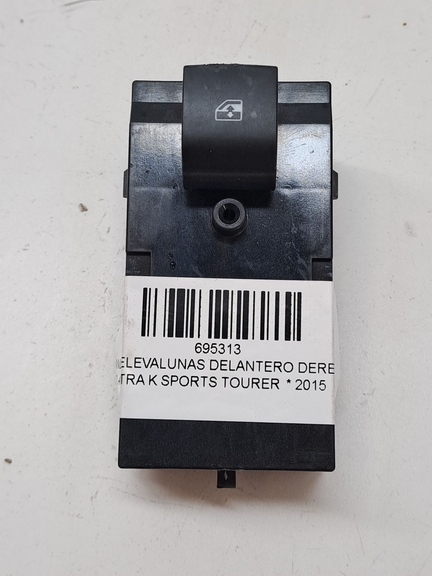 Commande lève-vitre avant droit OPEL ASTRA K SPORTS TOURER