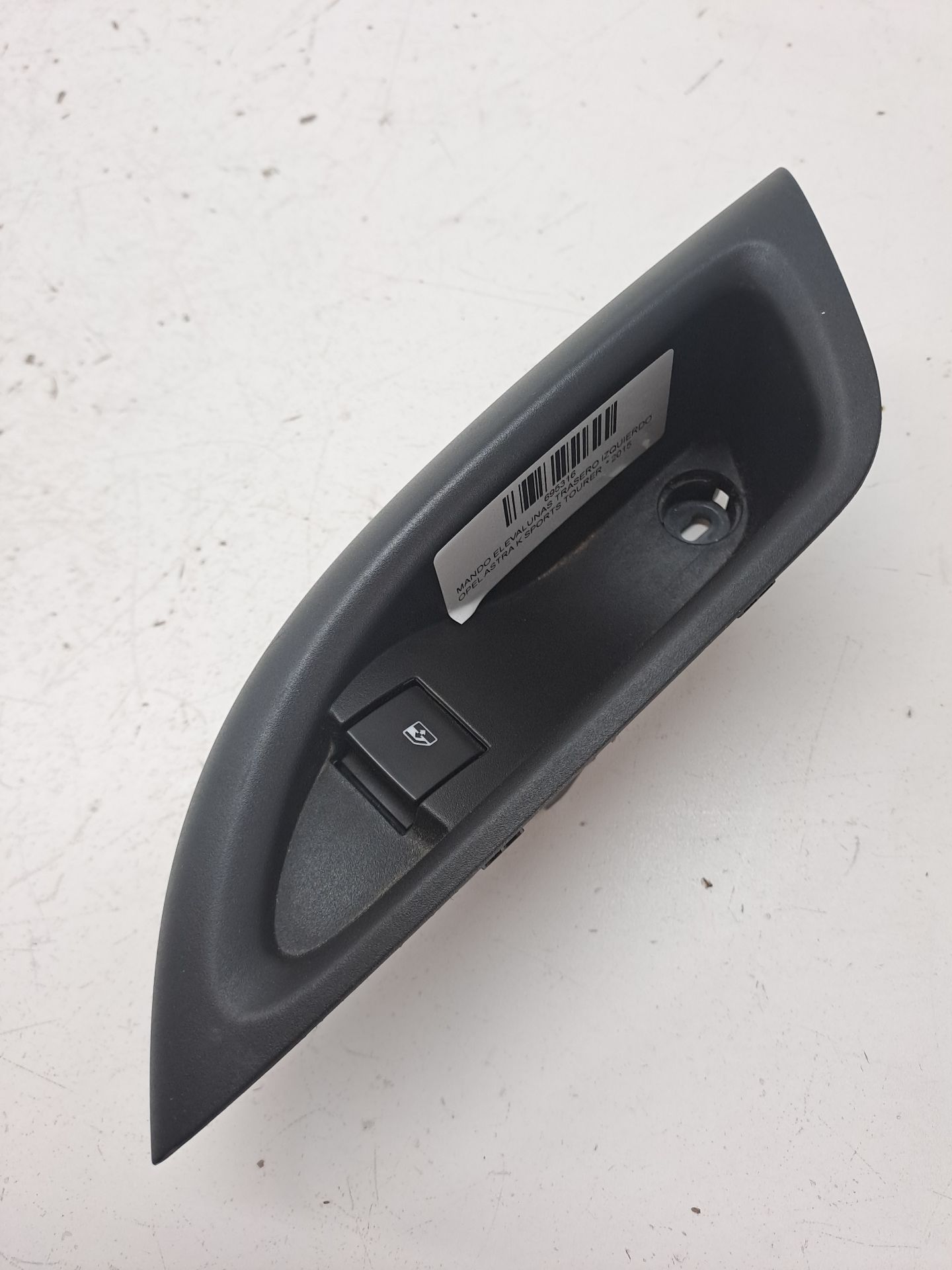 Commande lève-vitre arrière gauche OPEL ASTRA K SPORTS TOURER