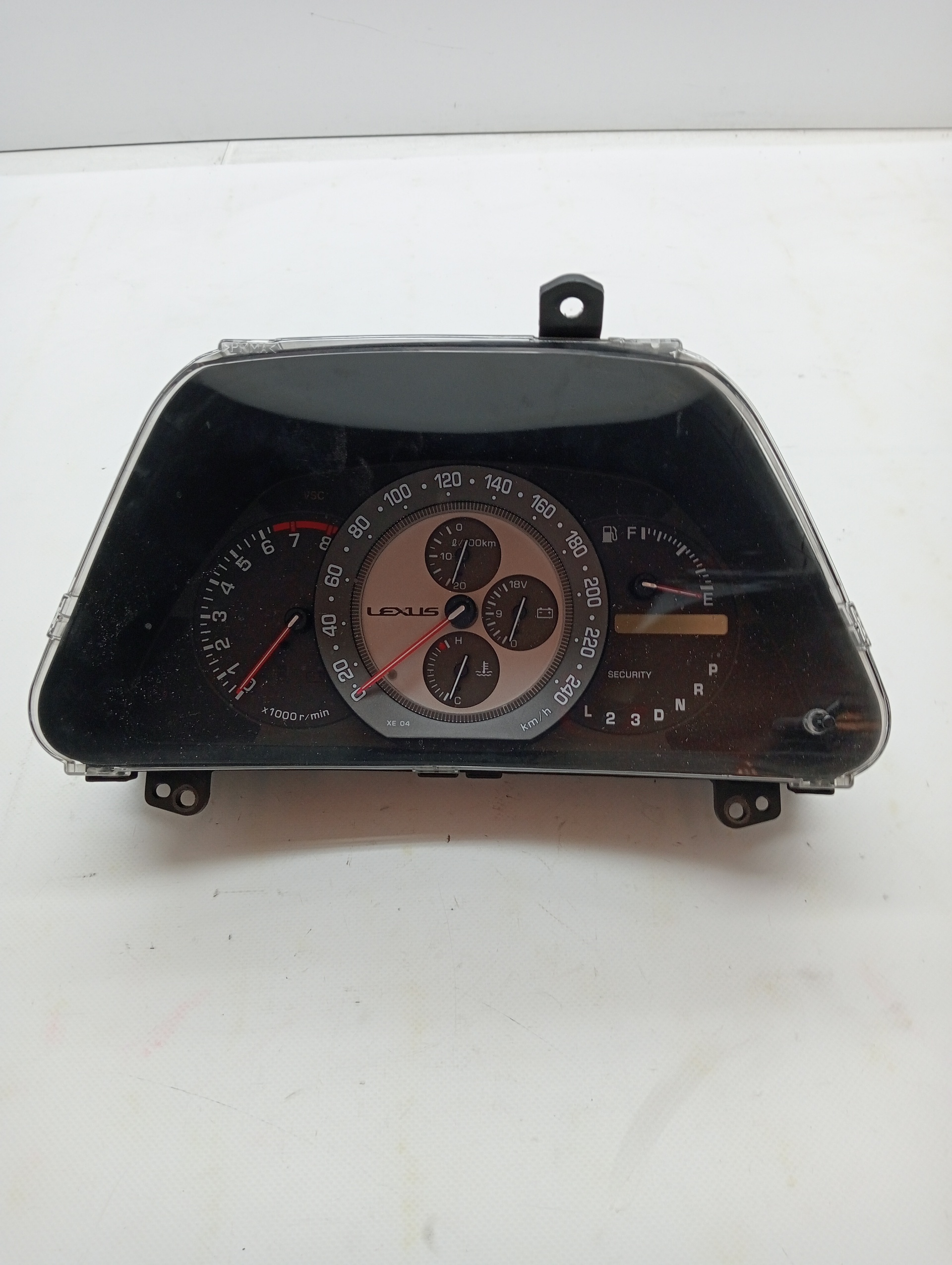 Combiné d’instruments LEXUS IS200 (GXE10)