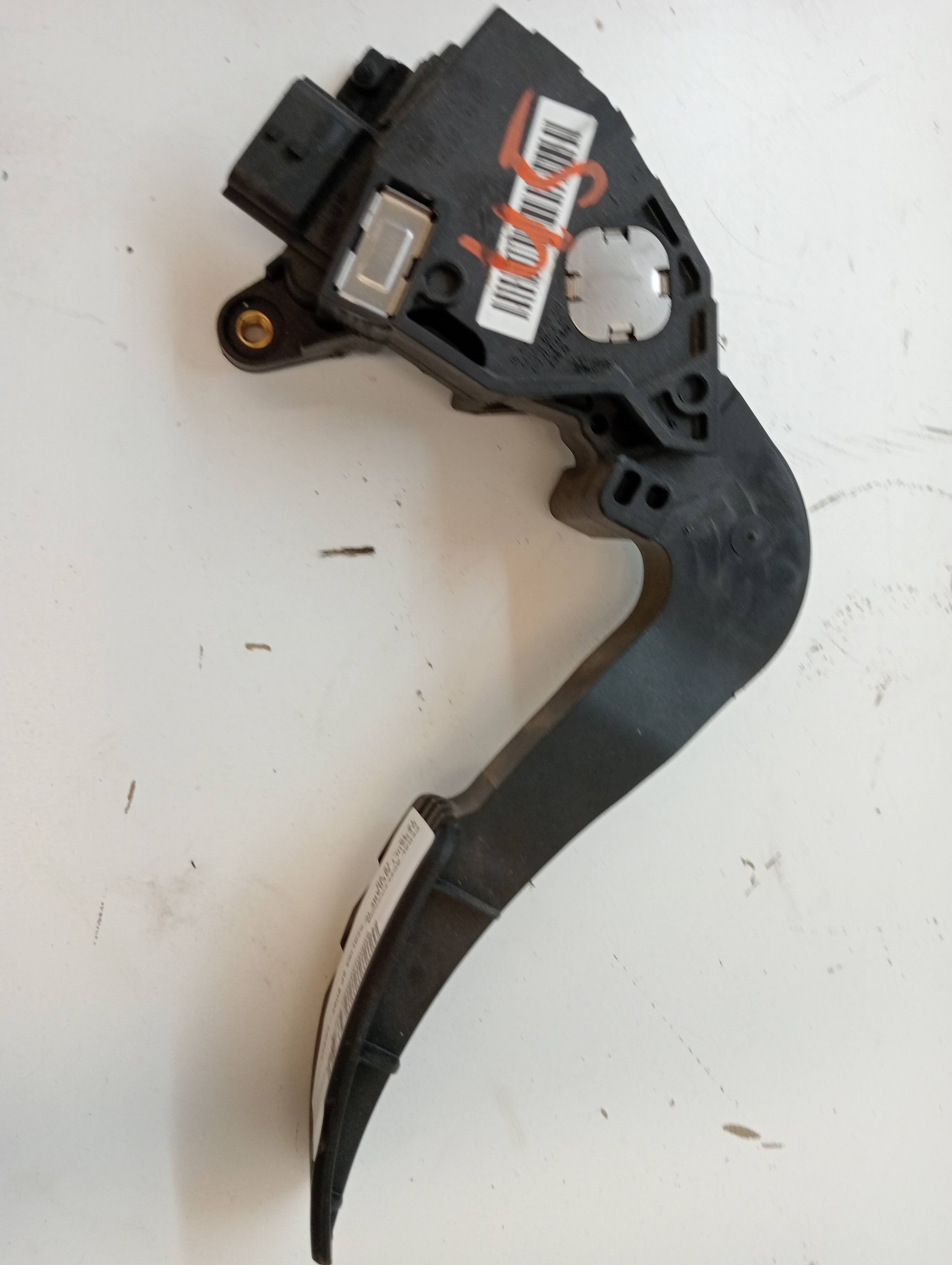 Gaspedal RENAULT MEGANE IV BERLINA 5P