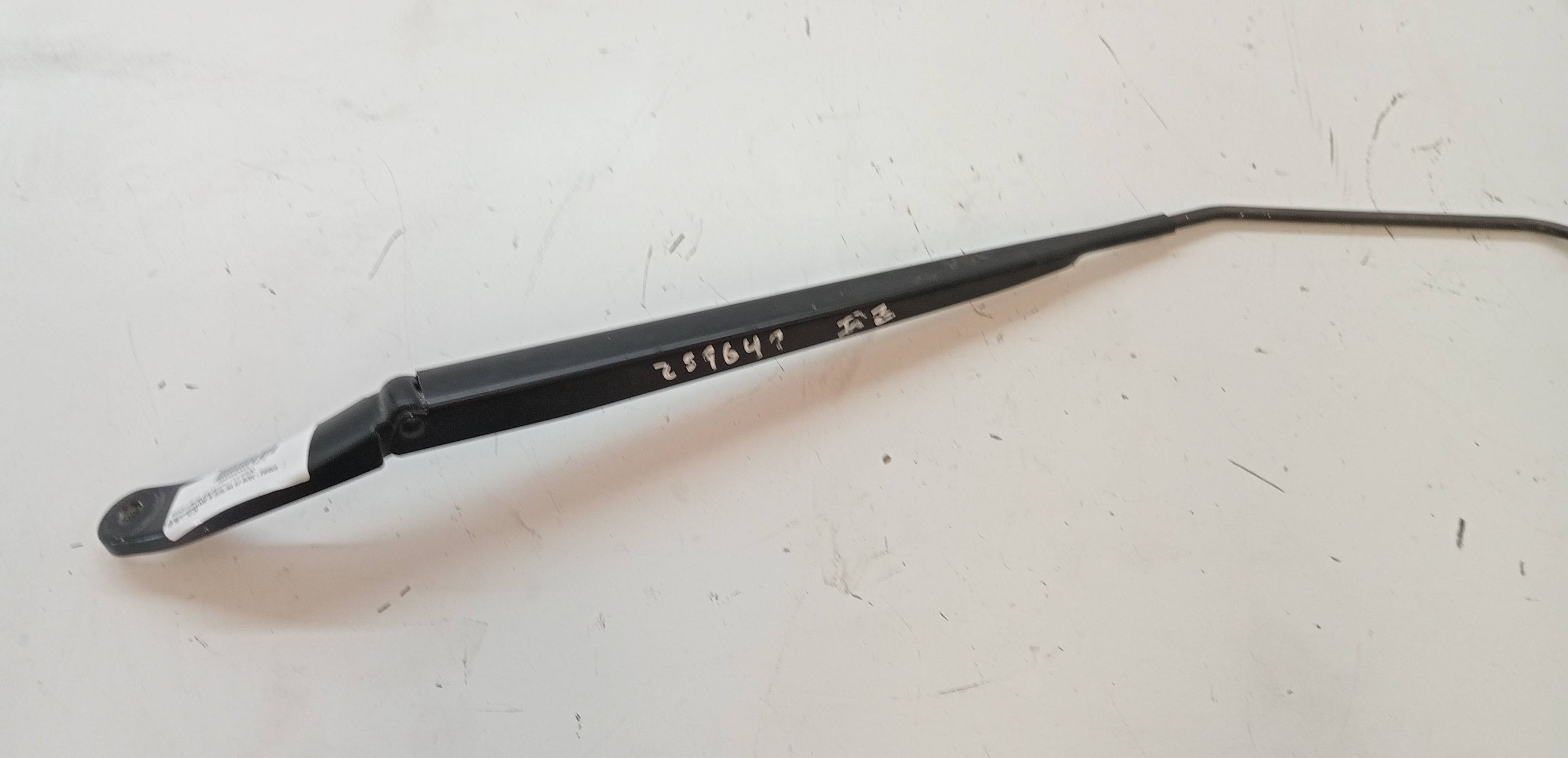 Front Left Wiper Arm RENAULT MEGANE IV BERLINA 5P