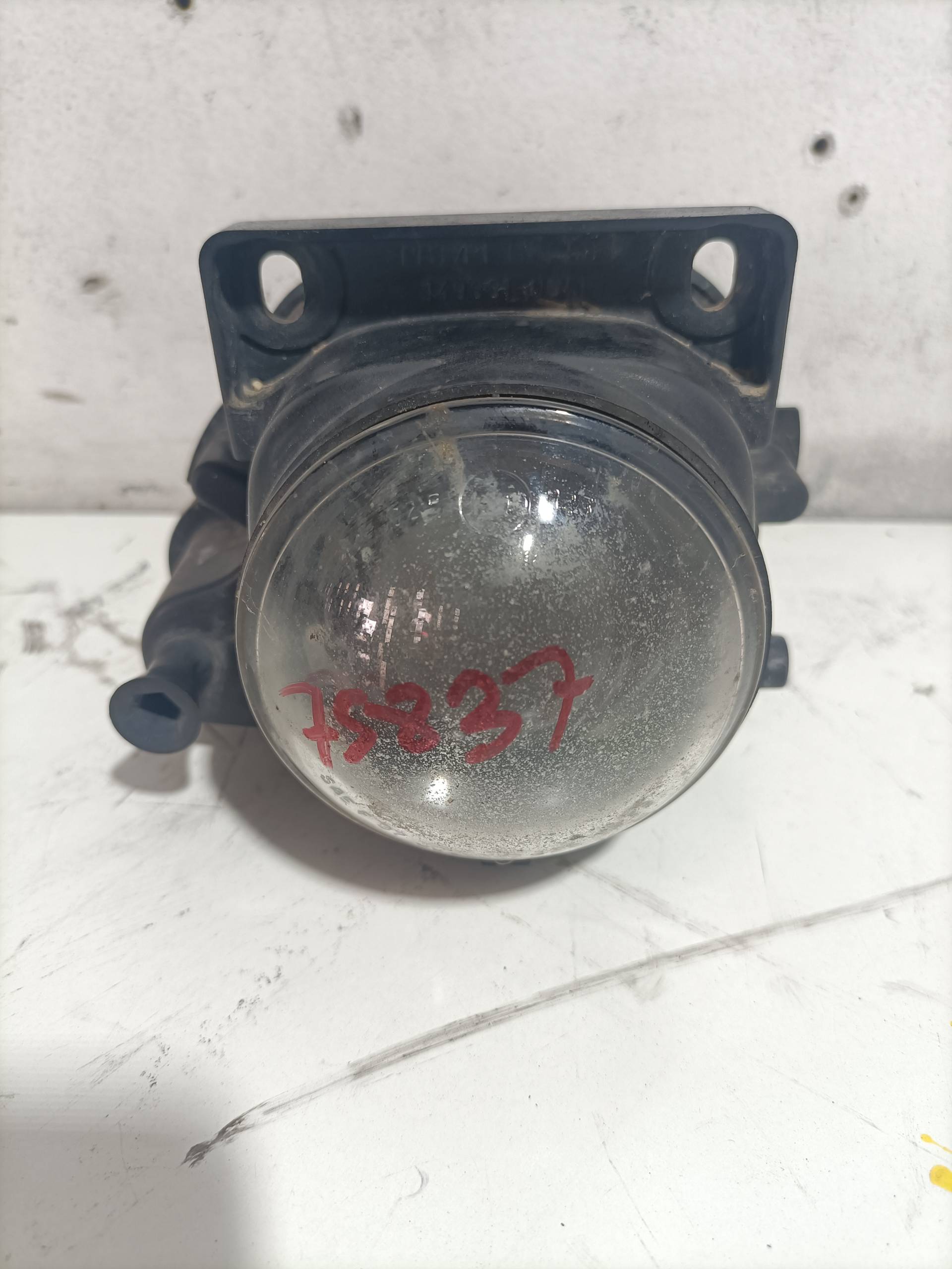 Nebelscheinwerfer links AUDI A6 BERLINA (4B2)