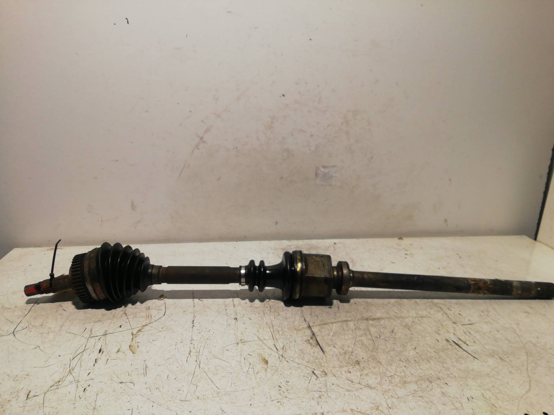 Transmission avant droite RENAULT LAGUNA (B56)