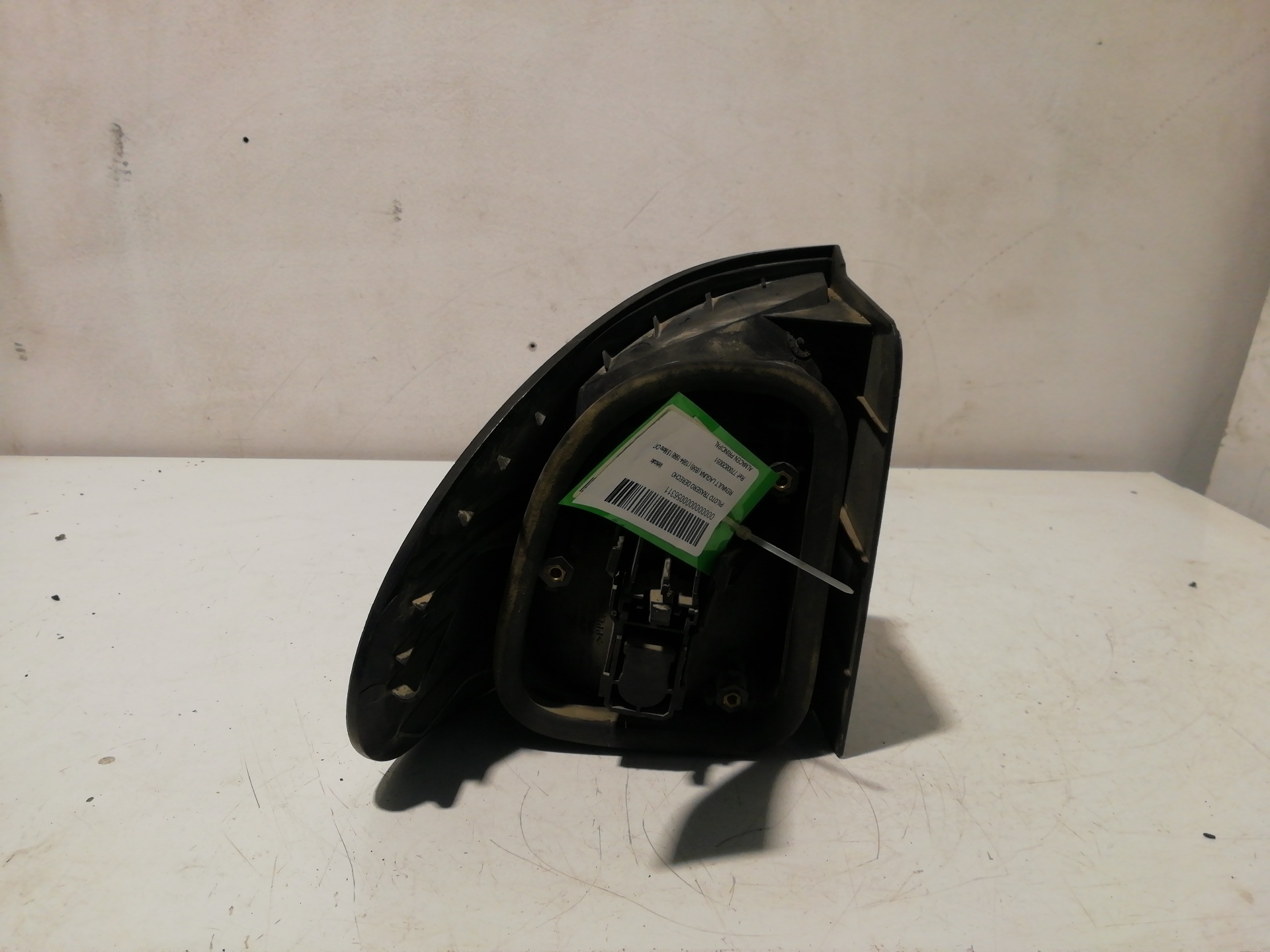 Rear Light Right RENAULT LAGUNA (B56)