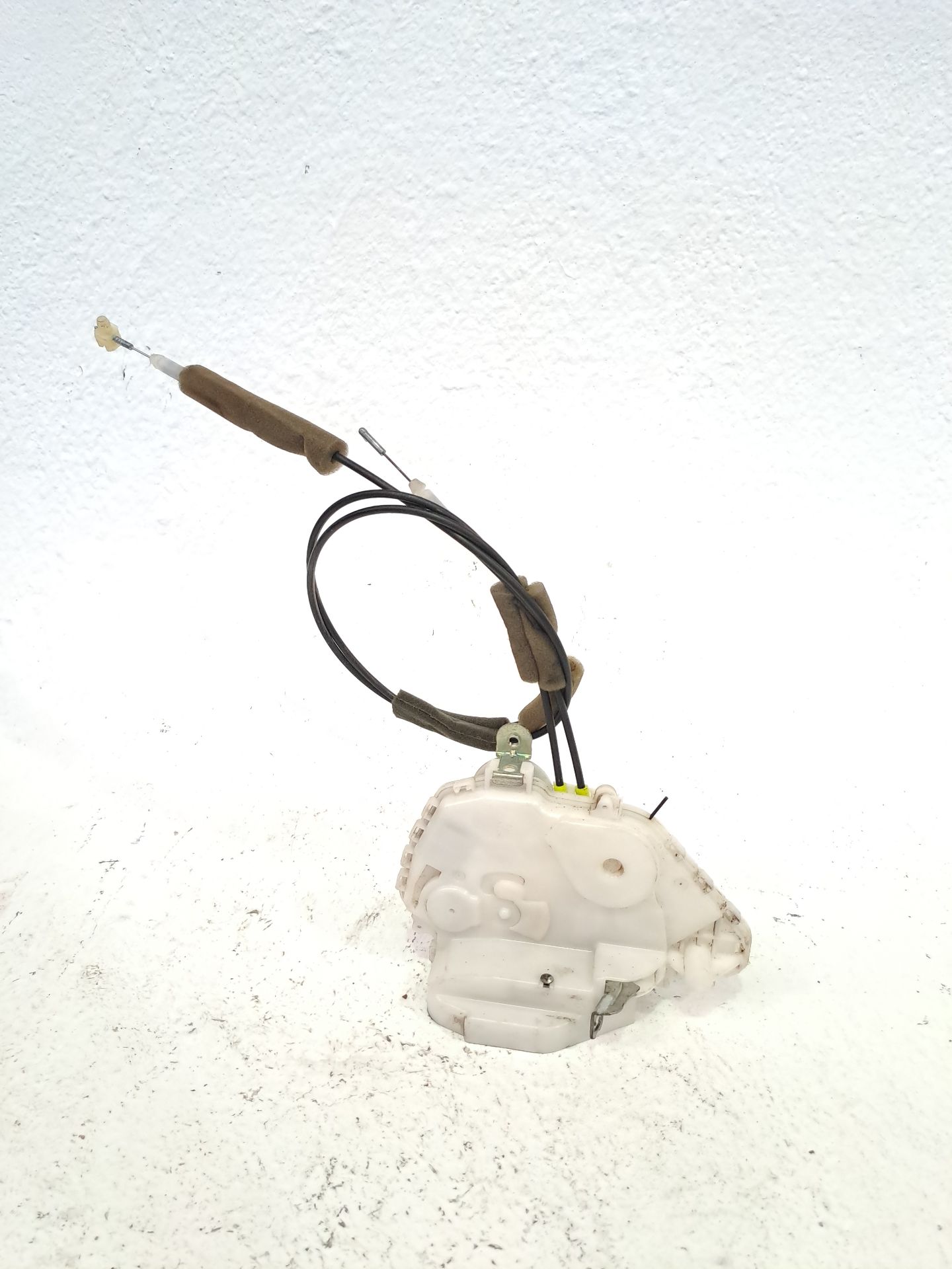 Front right door lock HONDA CIVIC VIII HATCHBACK (FN, FK)