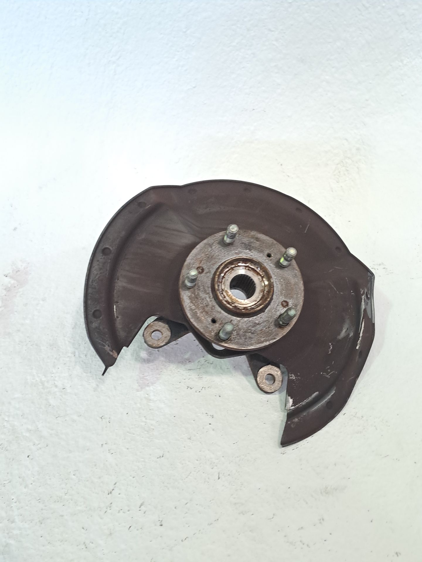 Achsschenkel vorne links HONDA CIVIC VIII HATCHBACK (FN, FK)