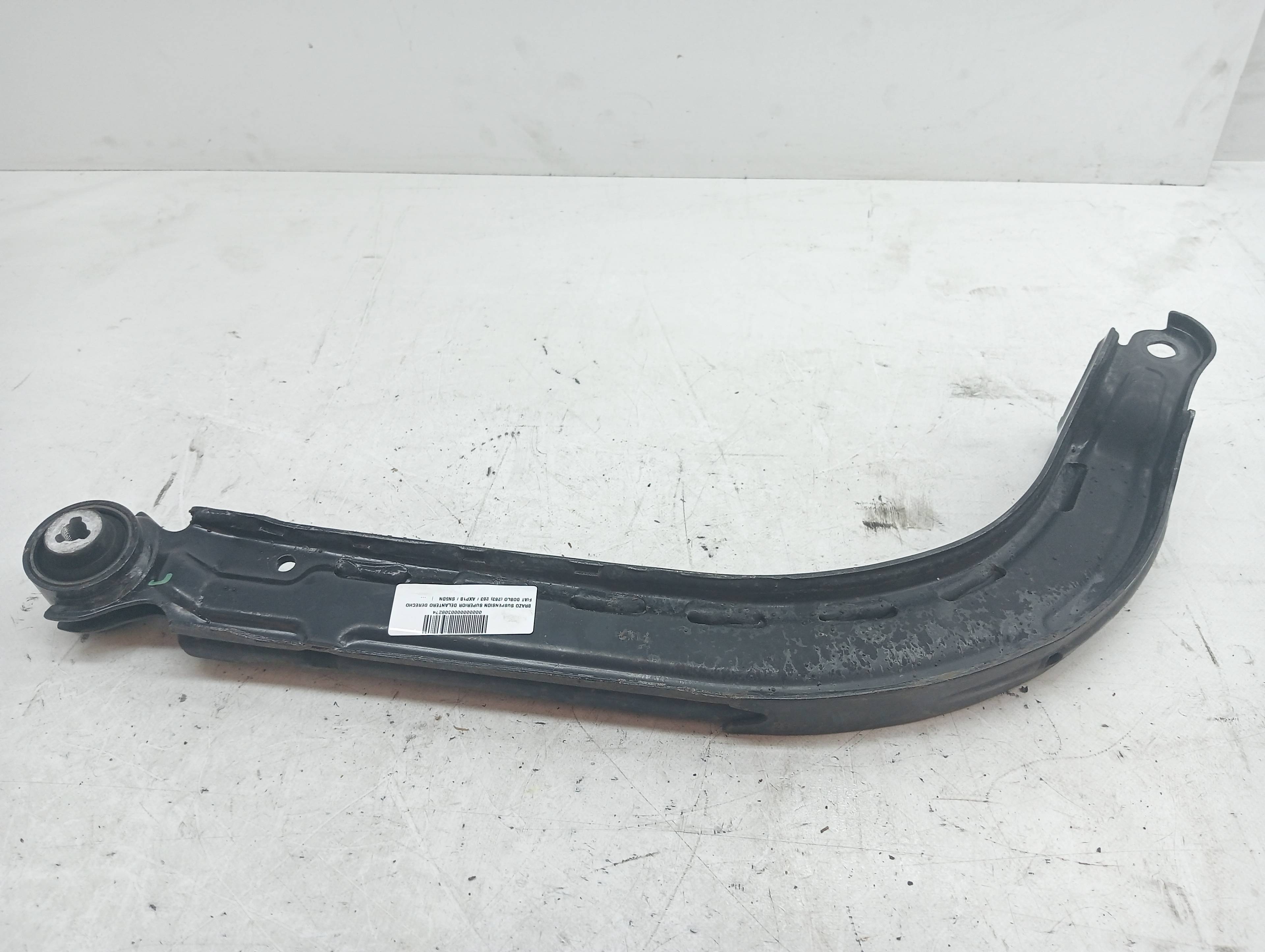 BRAZO SUSPENSION SUPERIOR TRASERO DERECHO FIAT DOBLO CARGO (263_)