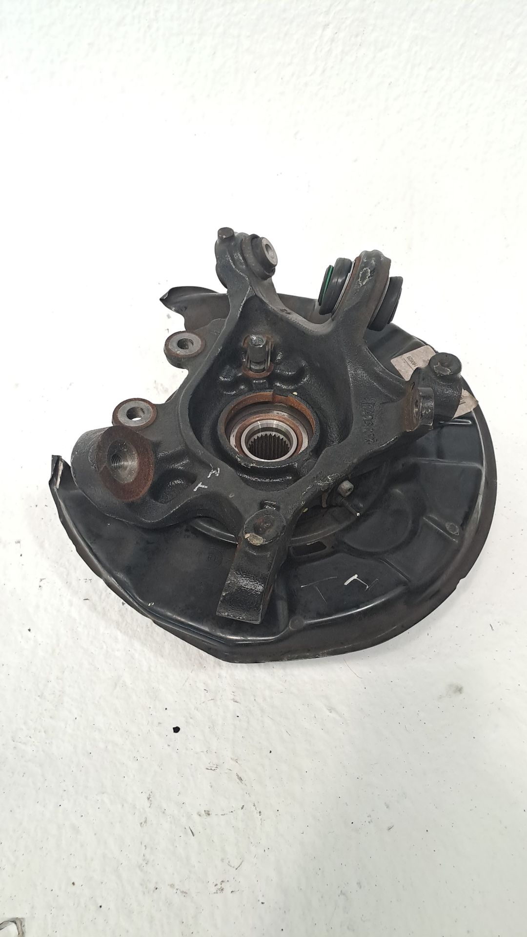 Achsschenkel hinten links BMW 1 (F20)