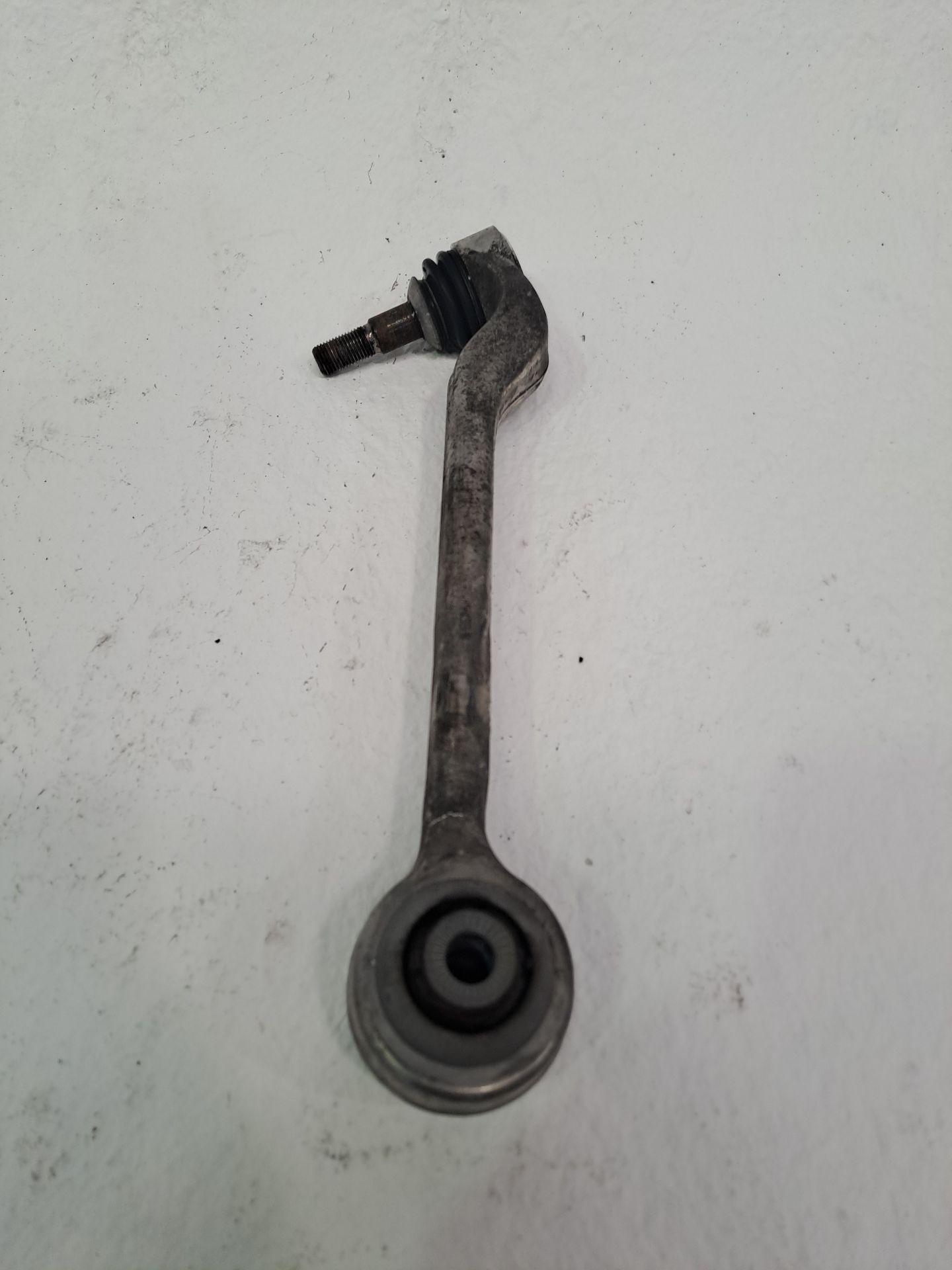 Front Left Lower Control Arm BMW 1 (F20)