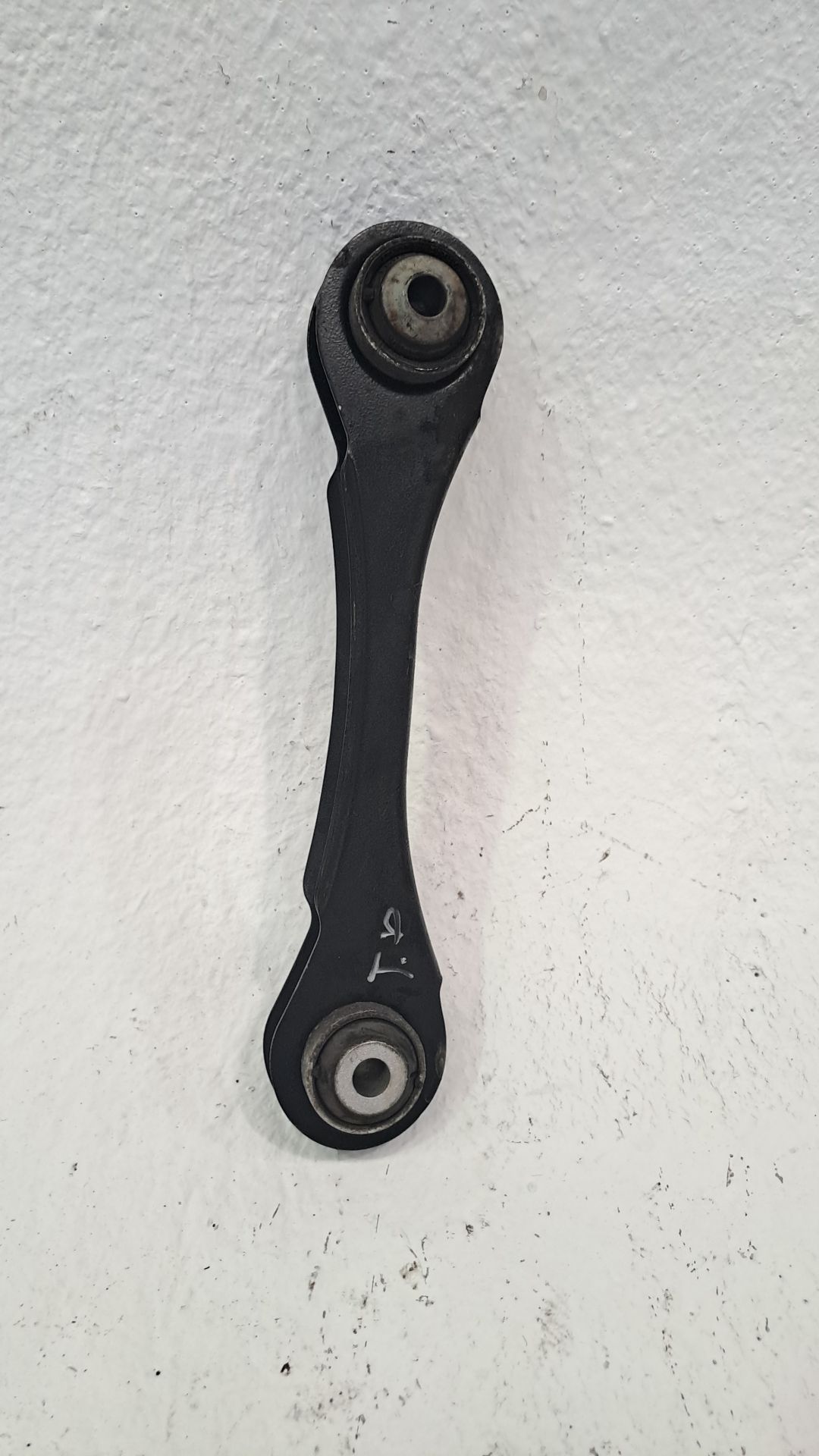 Front Right Lower Control Arm BMW 1 (F20)