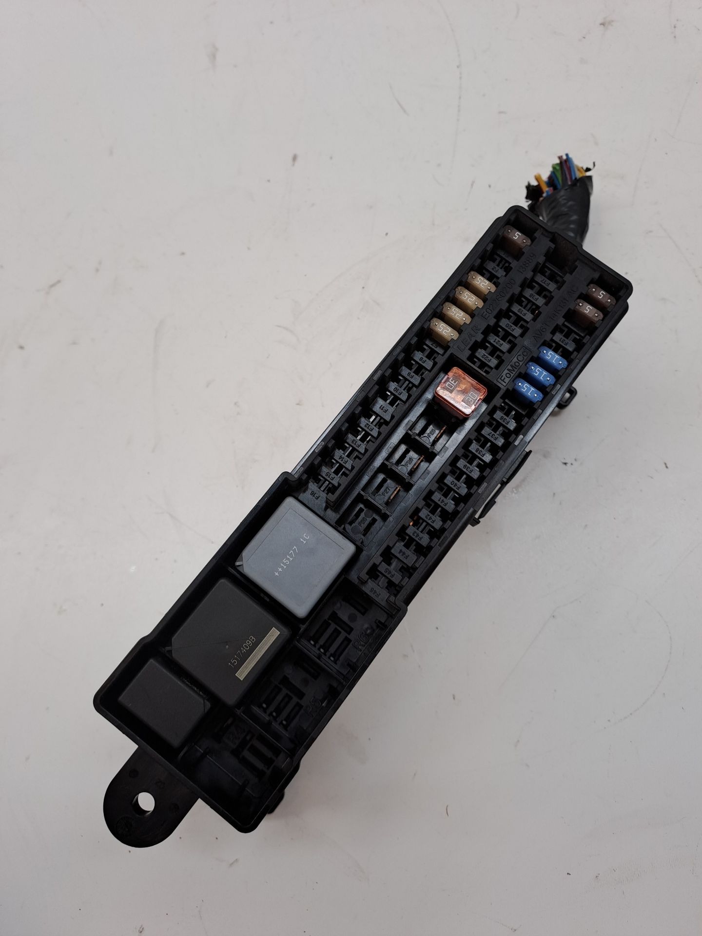 Relay/Fuse box FORD FOCUS LIM. (CB8)