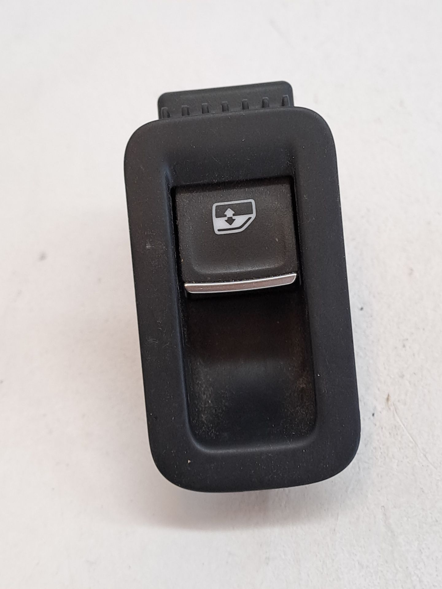 Comando vidro elétrico traseiro esquerdo VOLKSWAGEN GOLF VII SPORTSVAN
