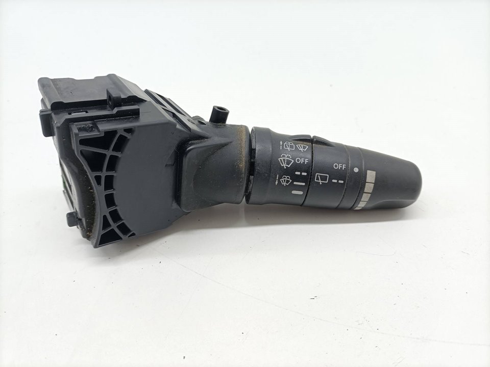 Commande d'essuie-glace NISSAN TERRANO/TERRANO.II (R20)