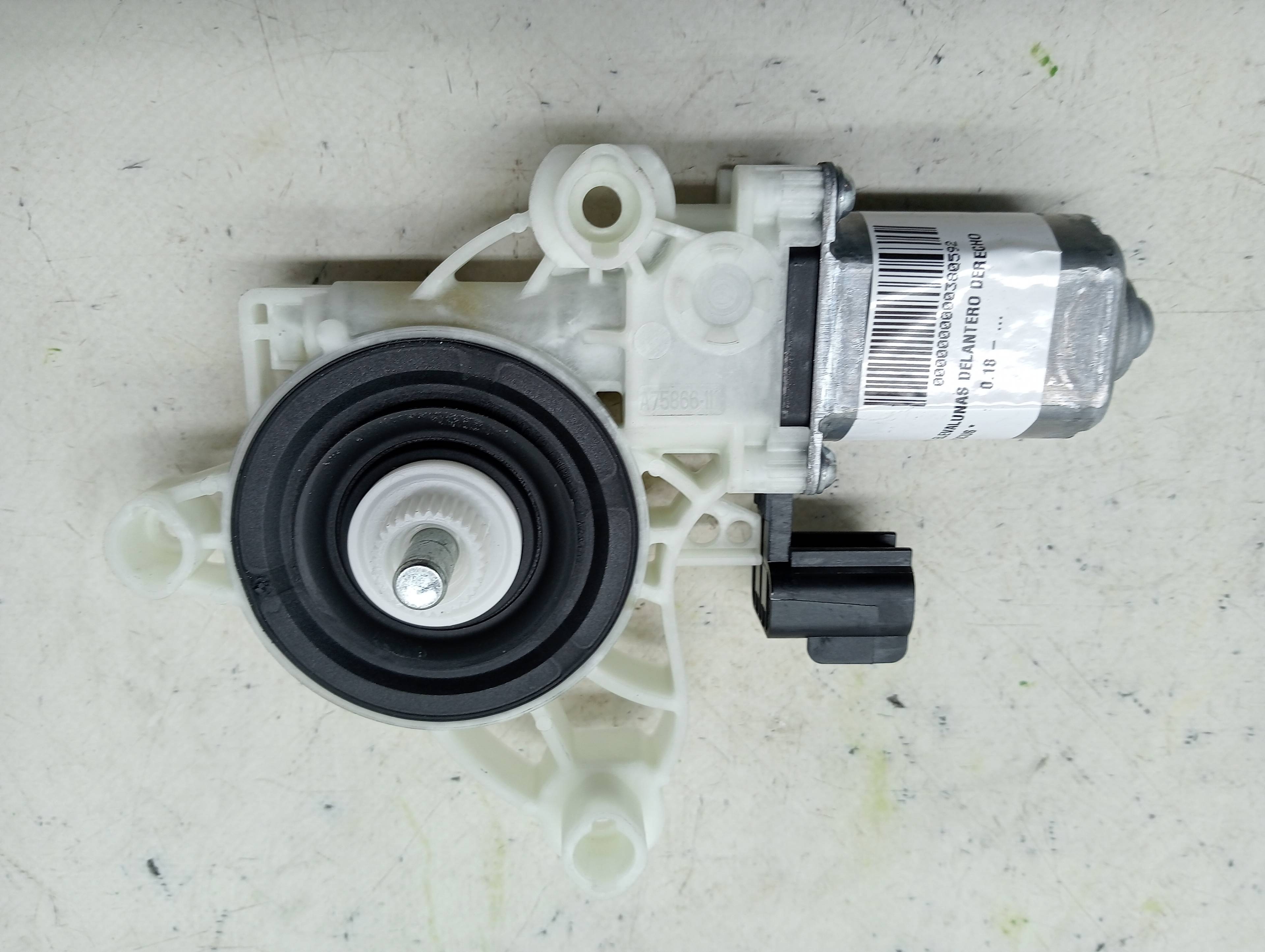 MOTOR ELEVALUNAS DELANTERO DERECHO FORD FOCUS