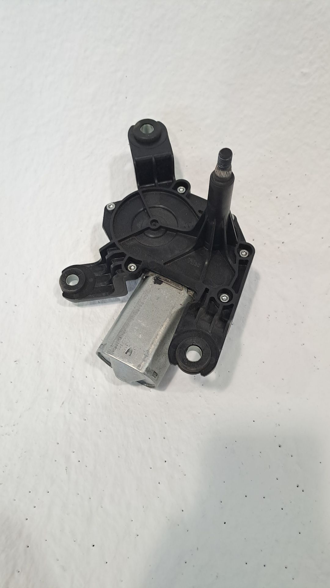 Scheibenwischermotor hinten OPEL CORSA D