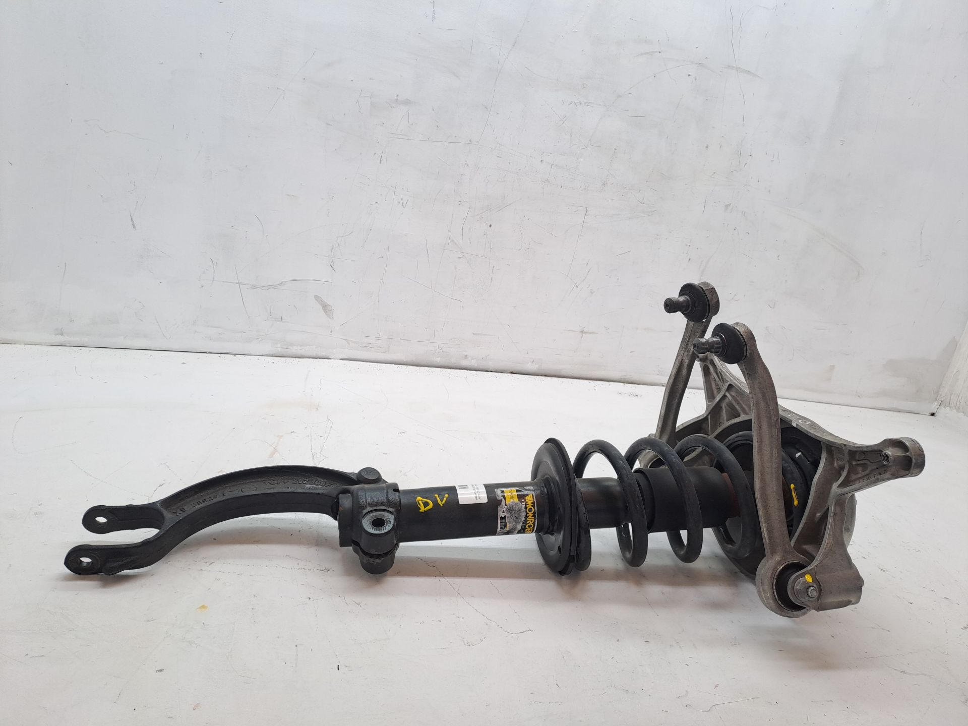 Front Left Shock Absorber AUDI Q5 (8R)