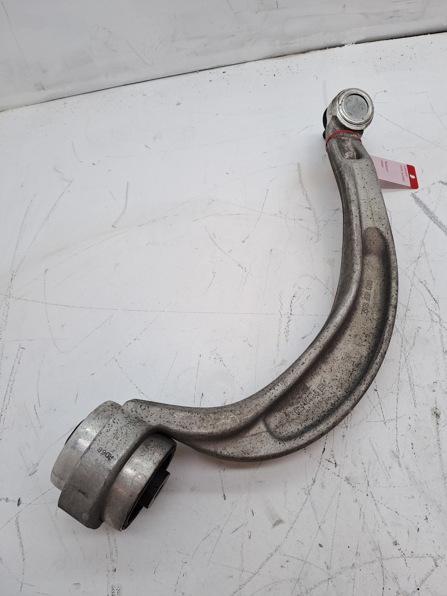 Front Left Upper Control Arm AUDI Q5 (8R)