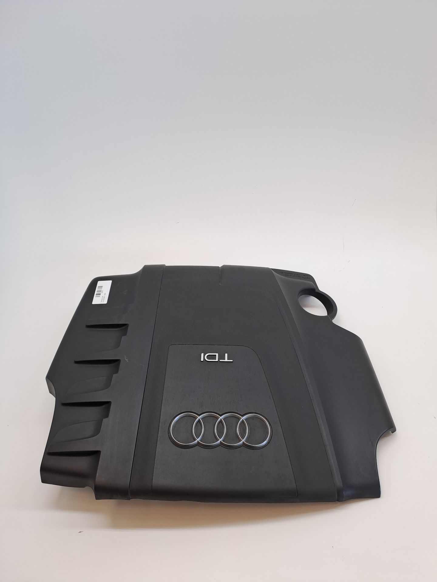 Engine cover AUDI Q5 (8R)