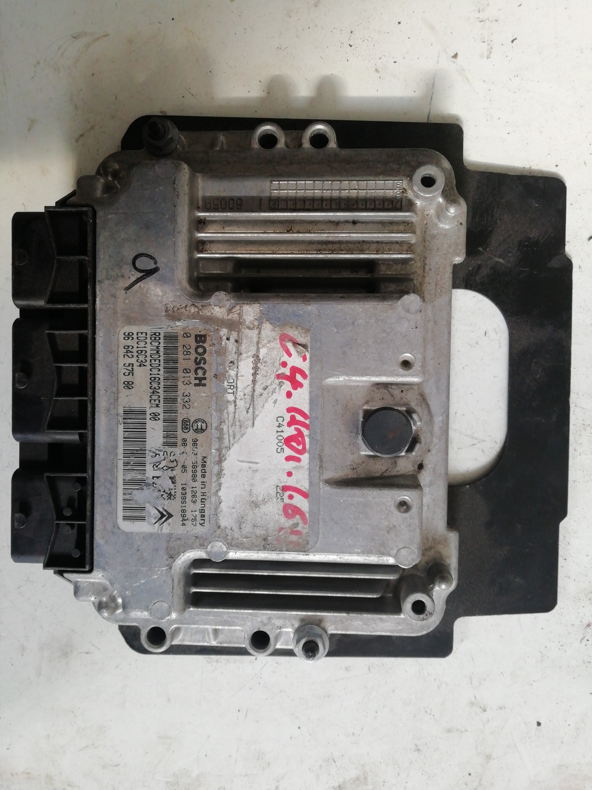 Calculateur moteur CITROEN C4 BERLINA