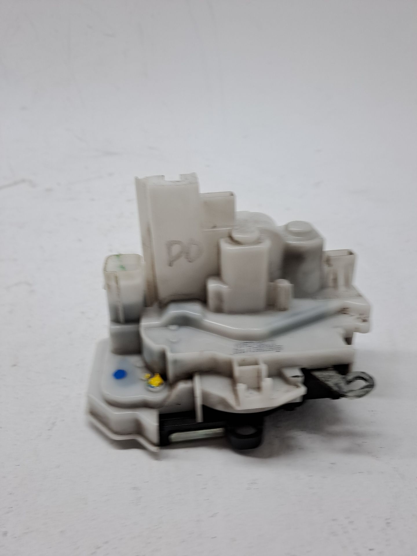 Front right door lock PEUGEOT BIPPER