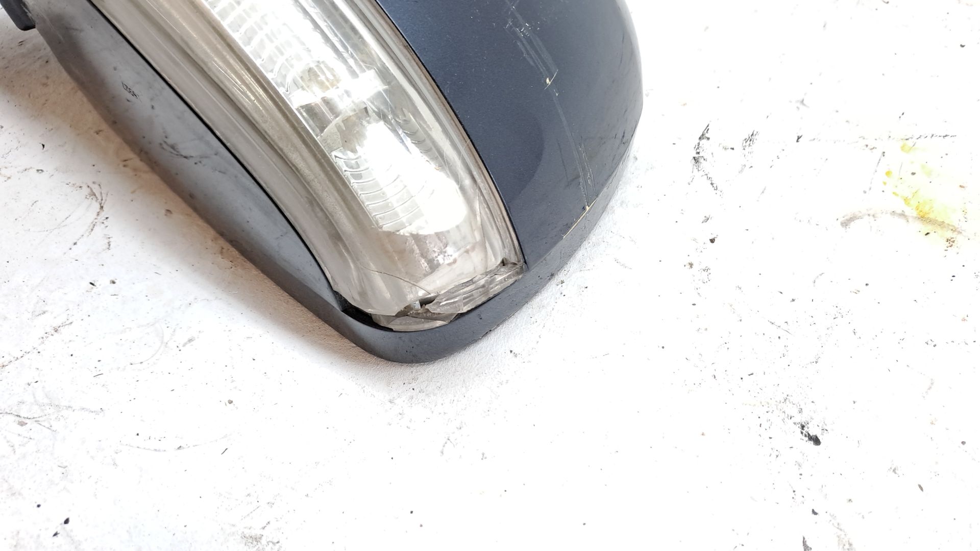 Retrovisor esquerdo CHEVROLET CAPTIVA