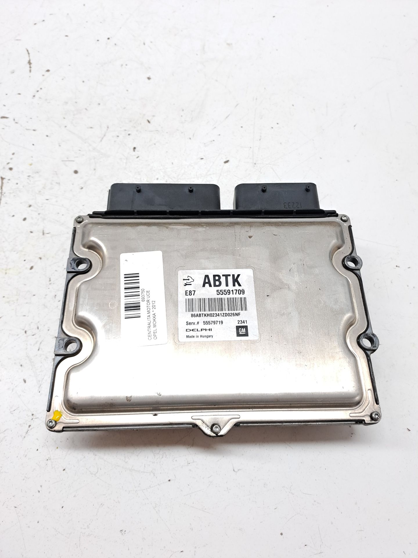 Calculateur moteur OPEL MOKKA