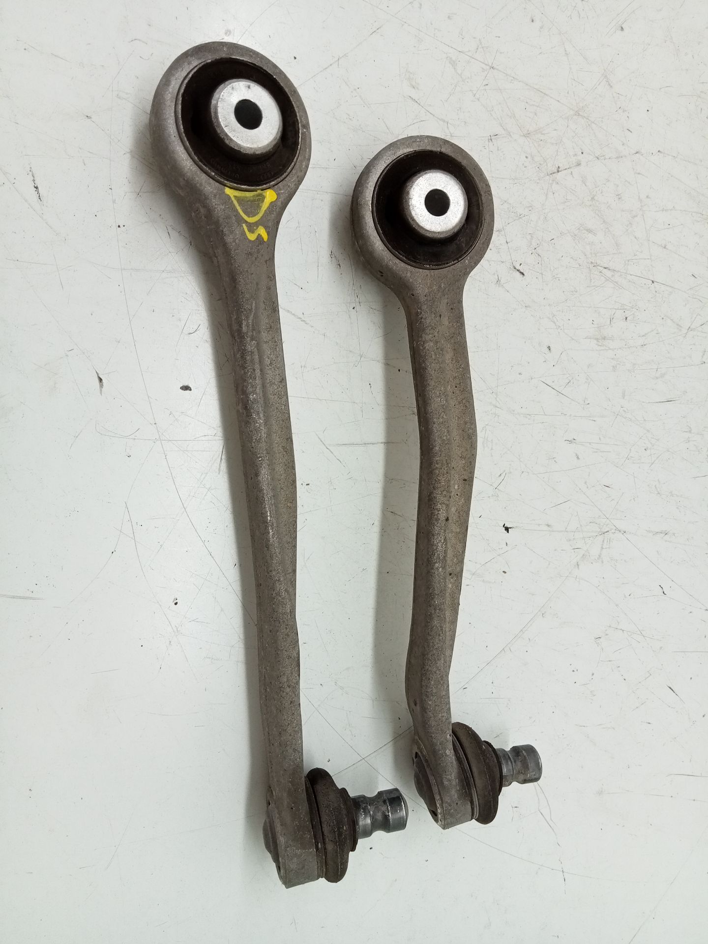 Querlenker oben vorne links AUDI Q5 (8R)