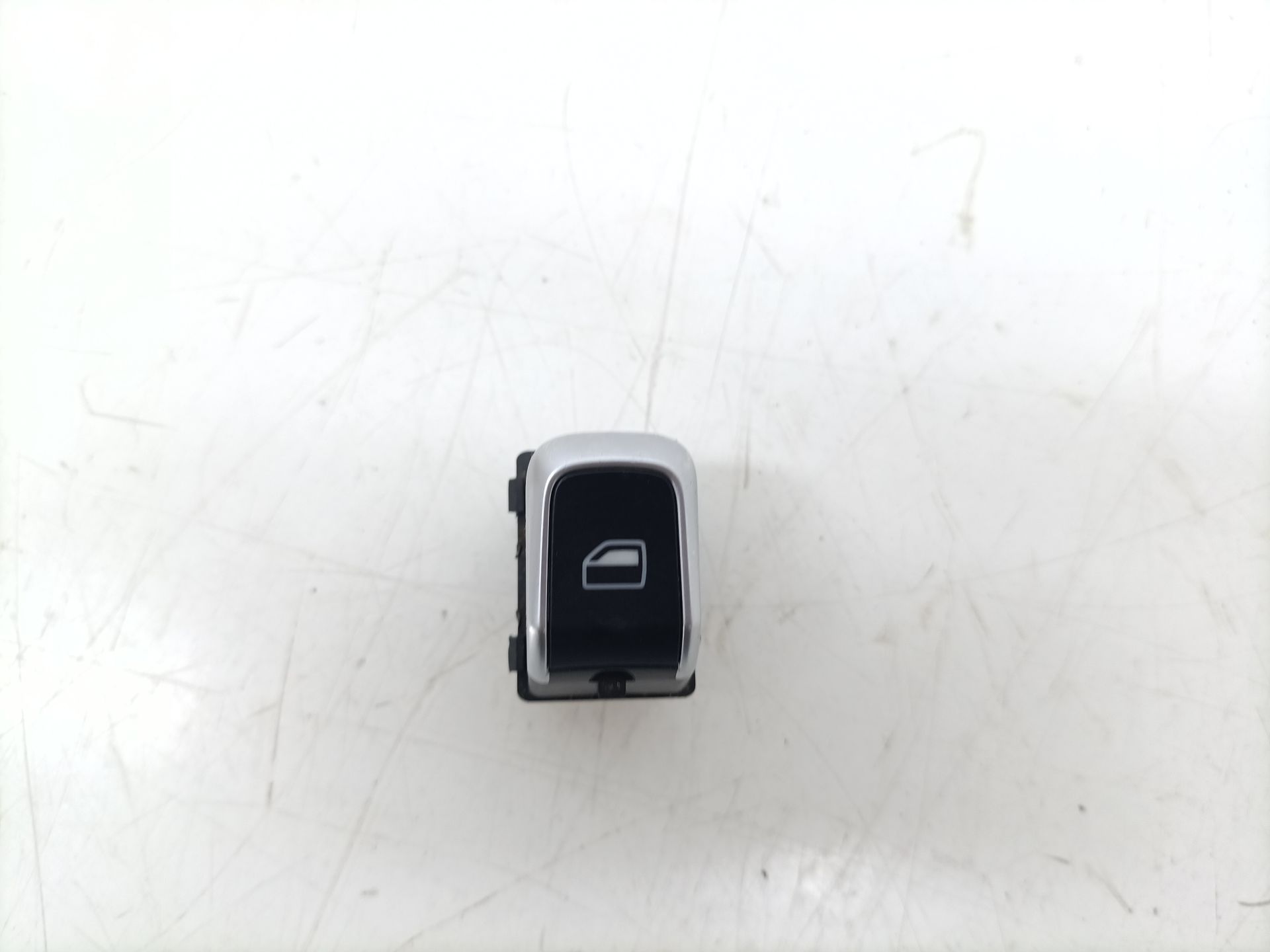 Front Right Window Switch AUDI Q5 (8R)