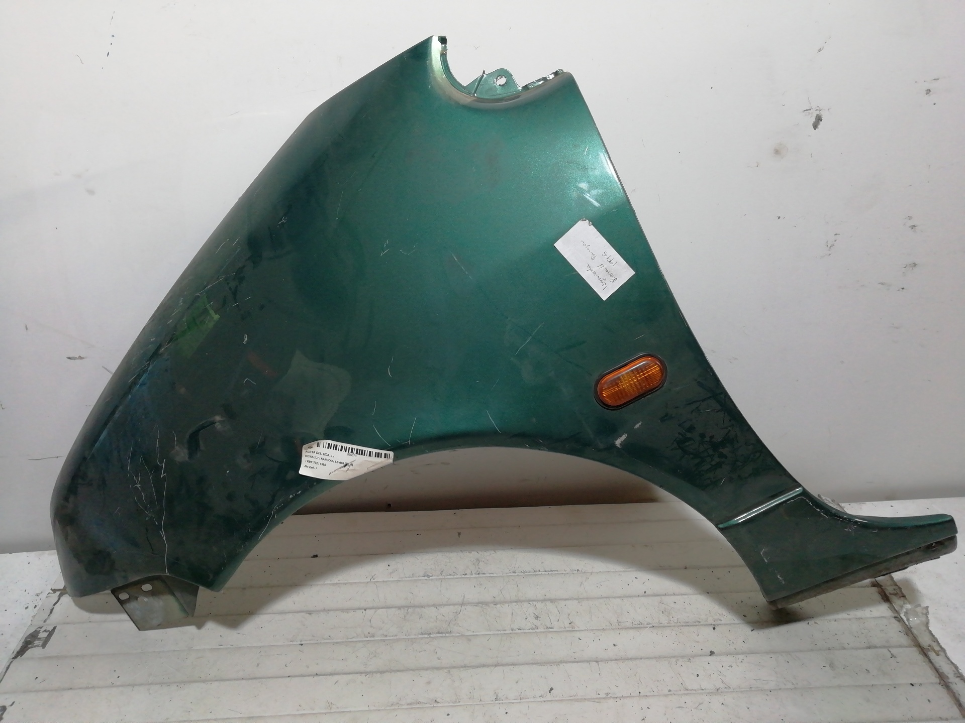 Front Left Fender FERRARI 360 (F131)