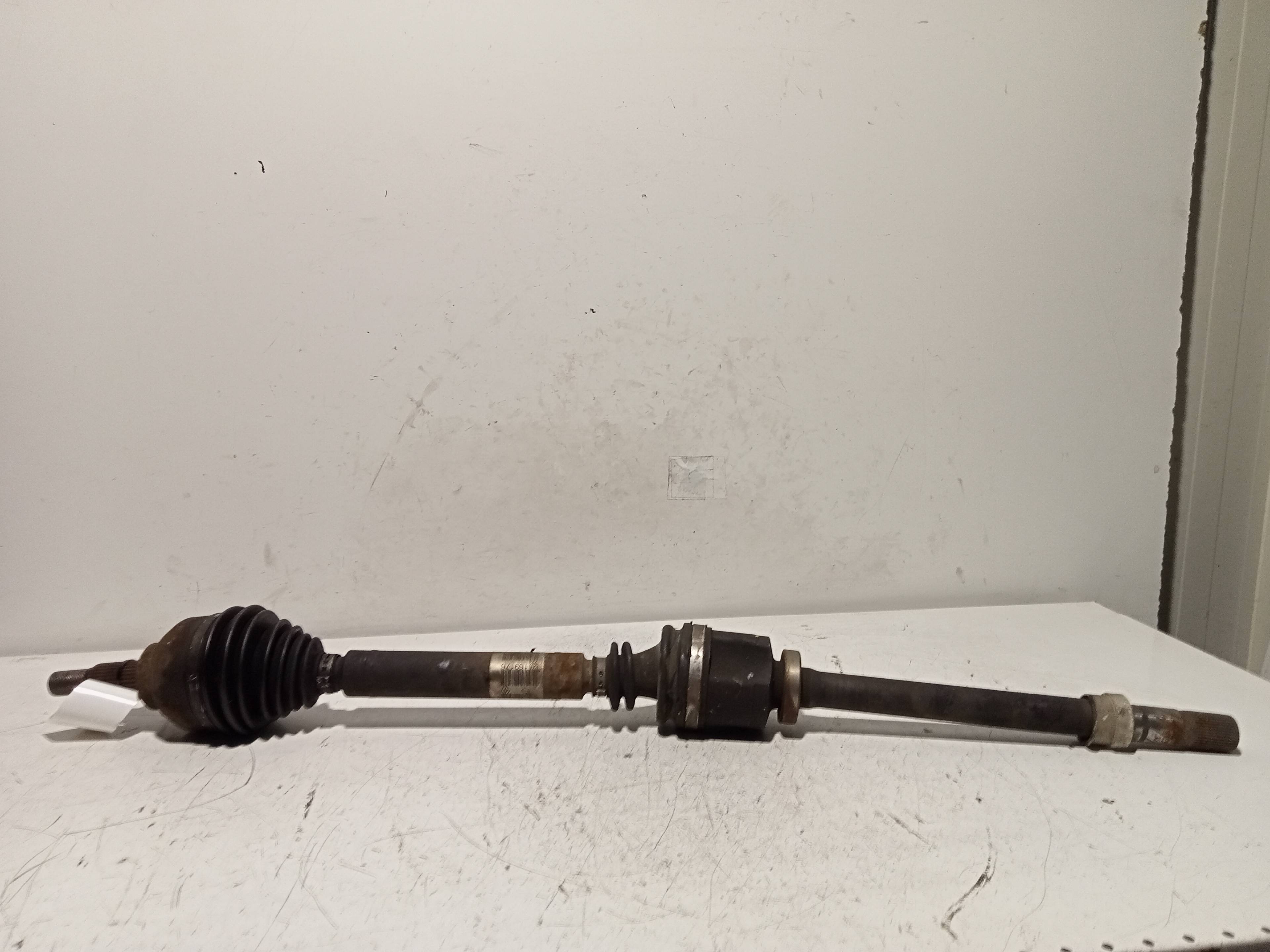 Transmission avant droite RENAULT LAGUNA II (BG0)