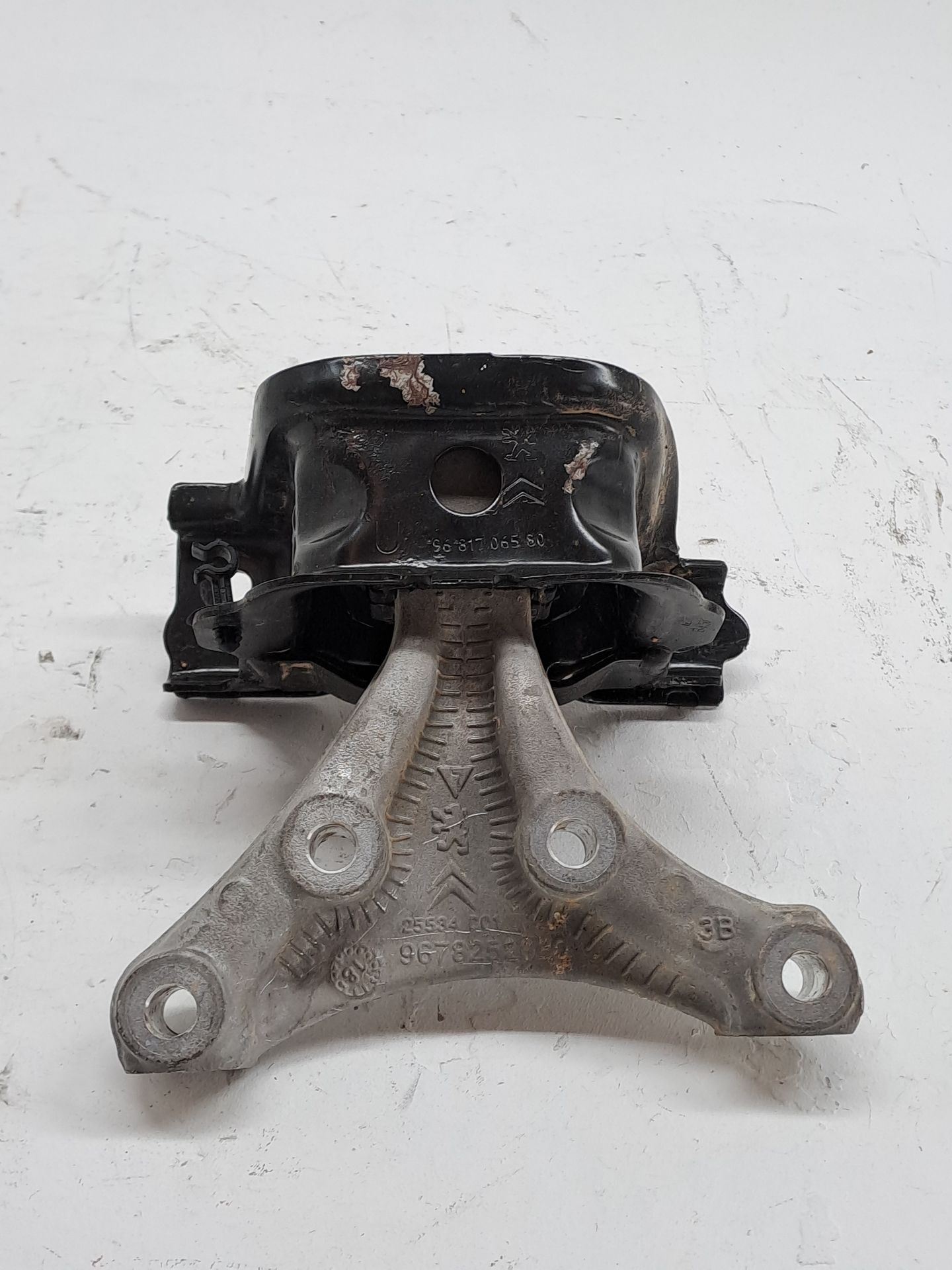 Support moteur PEUGEOT 208