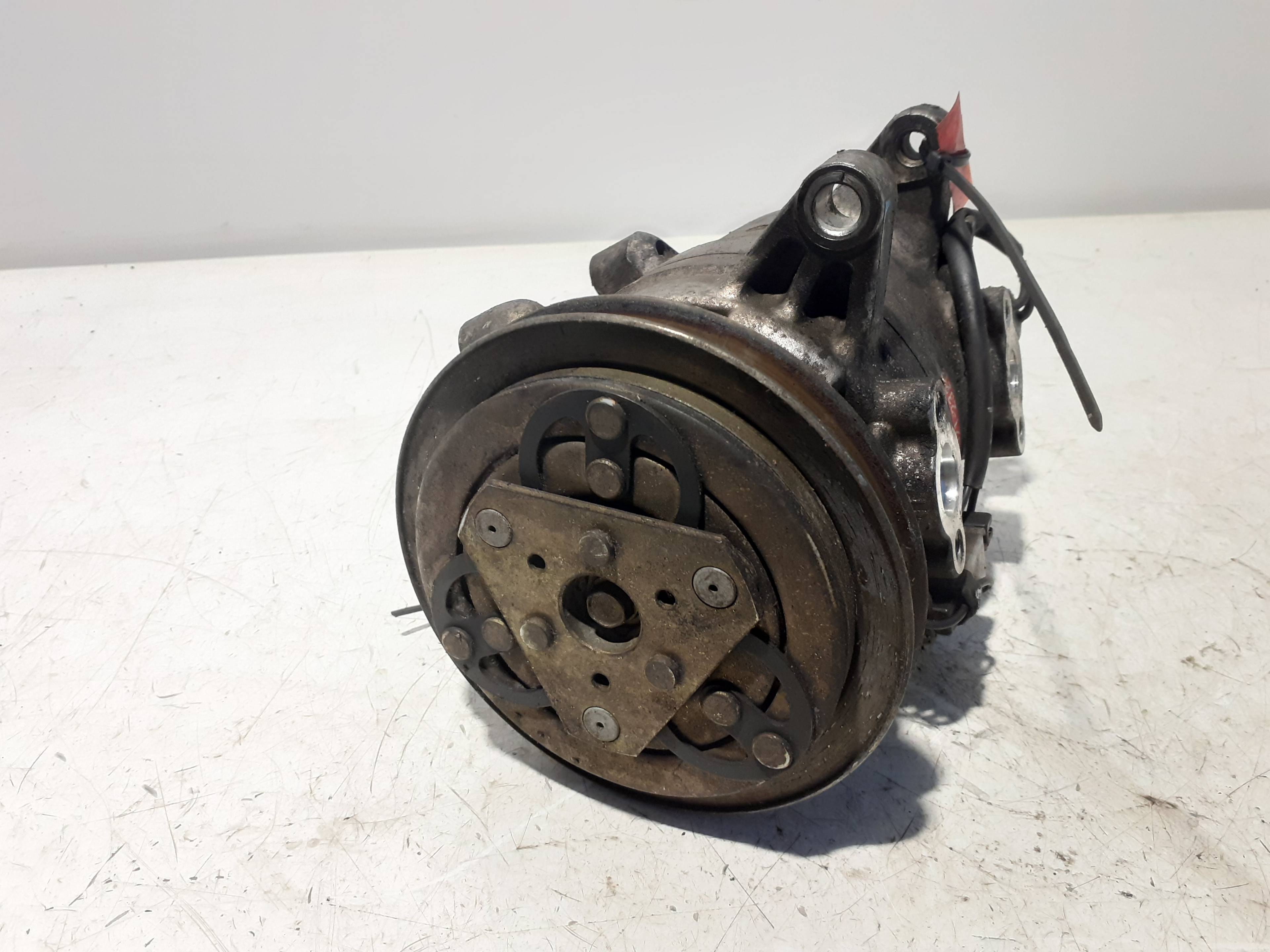 Sonstiges NISSAN TERRANO II (R20)