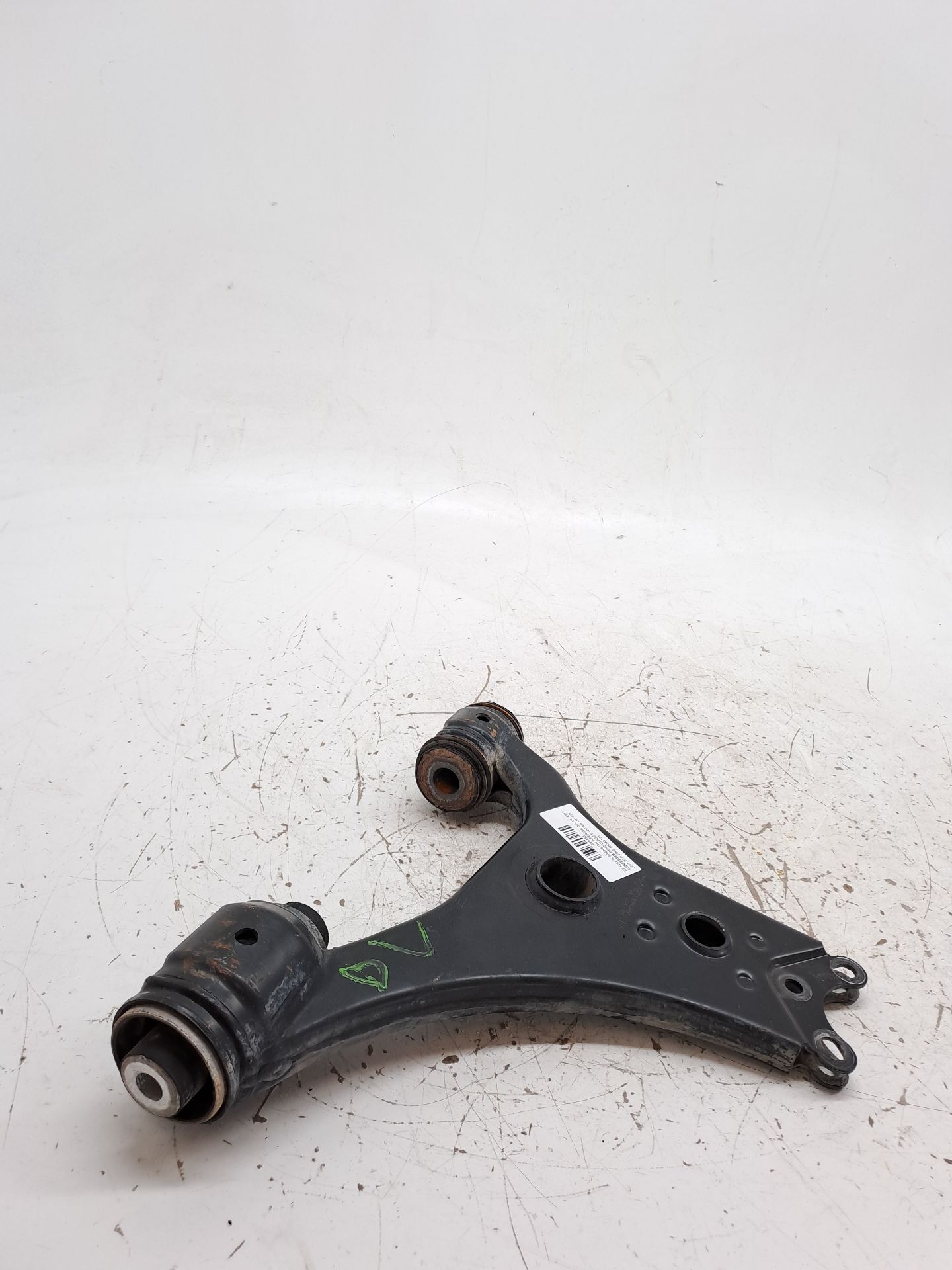 Querlenker unten vorne links MERCEDES-BENZ CLASE B (W245)