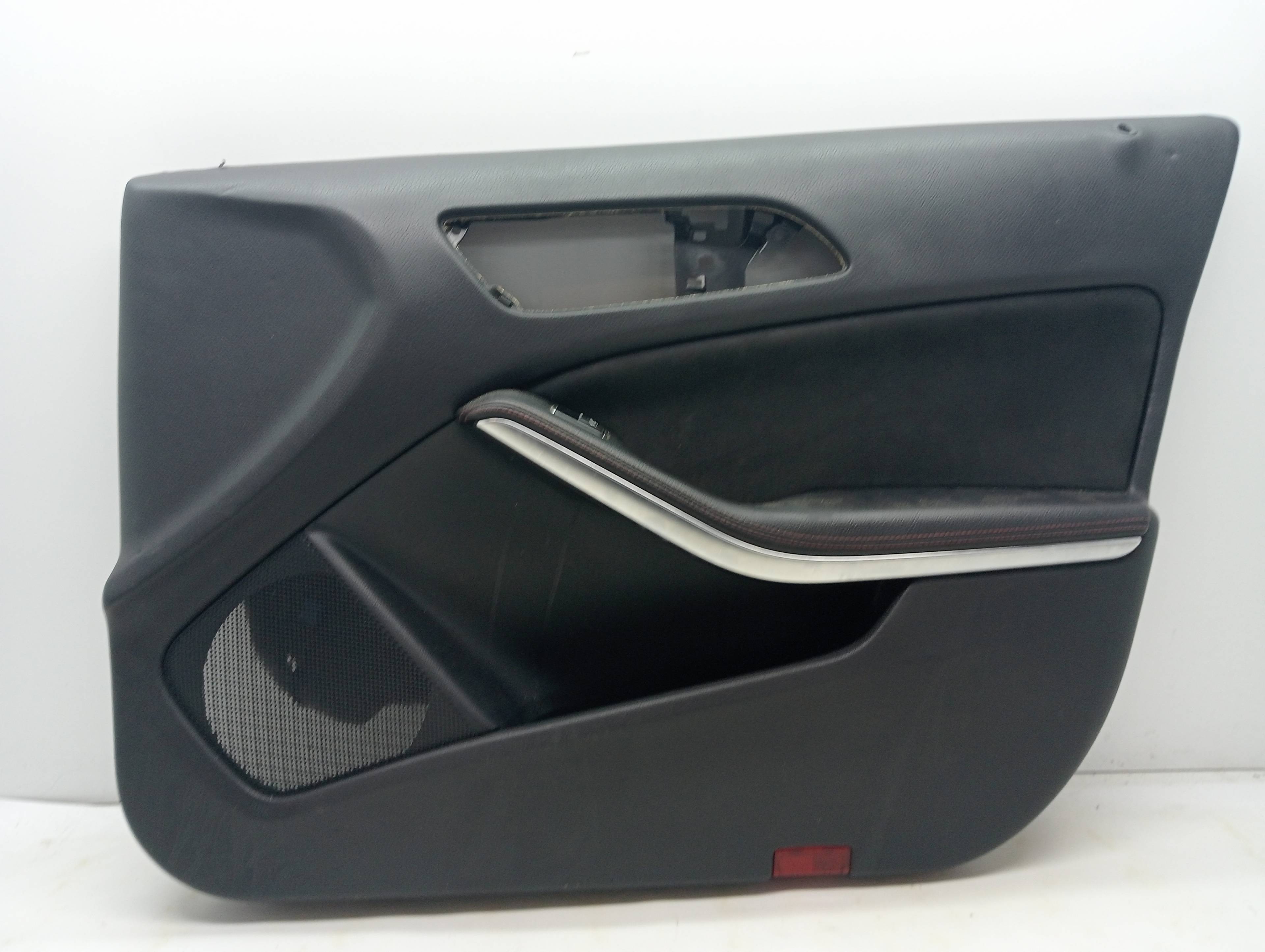 Front Right Door Trim Panel MERCEDES-BENZ CLASE A (W176)