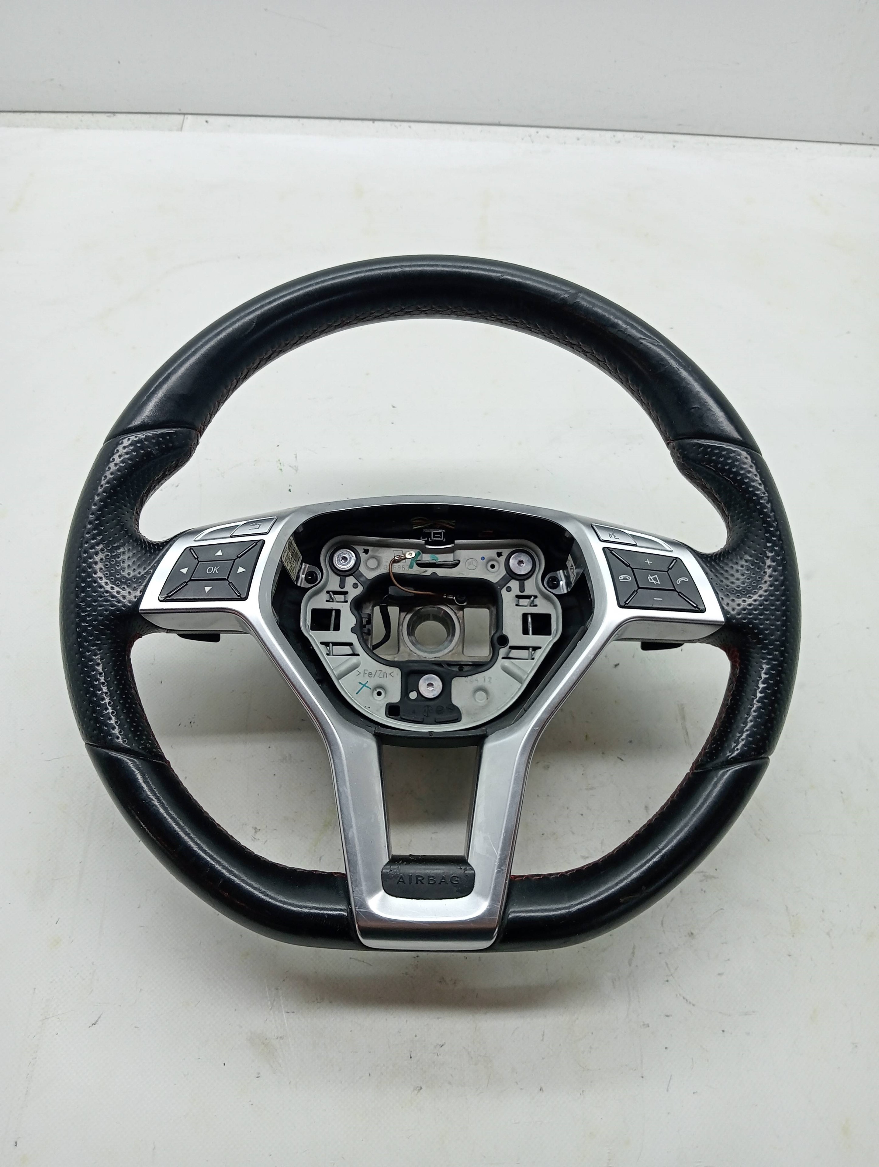 Volant MERCEDES-BENZ CLASE A (W176)