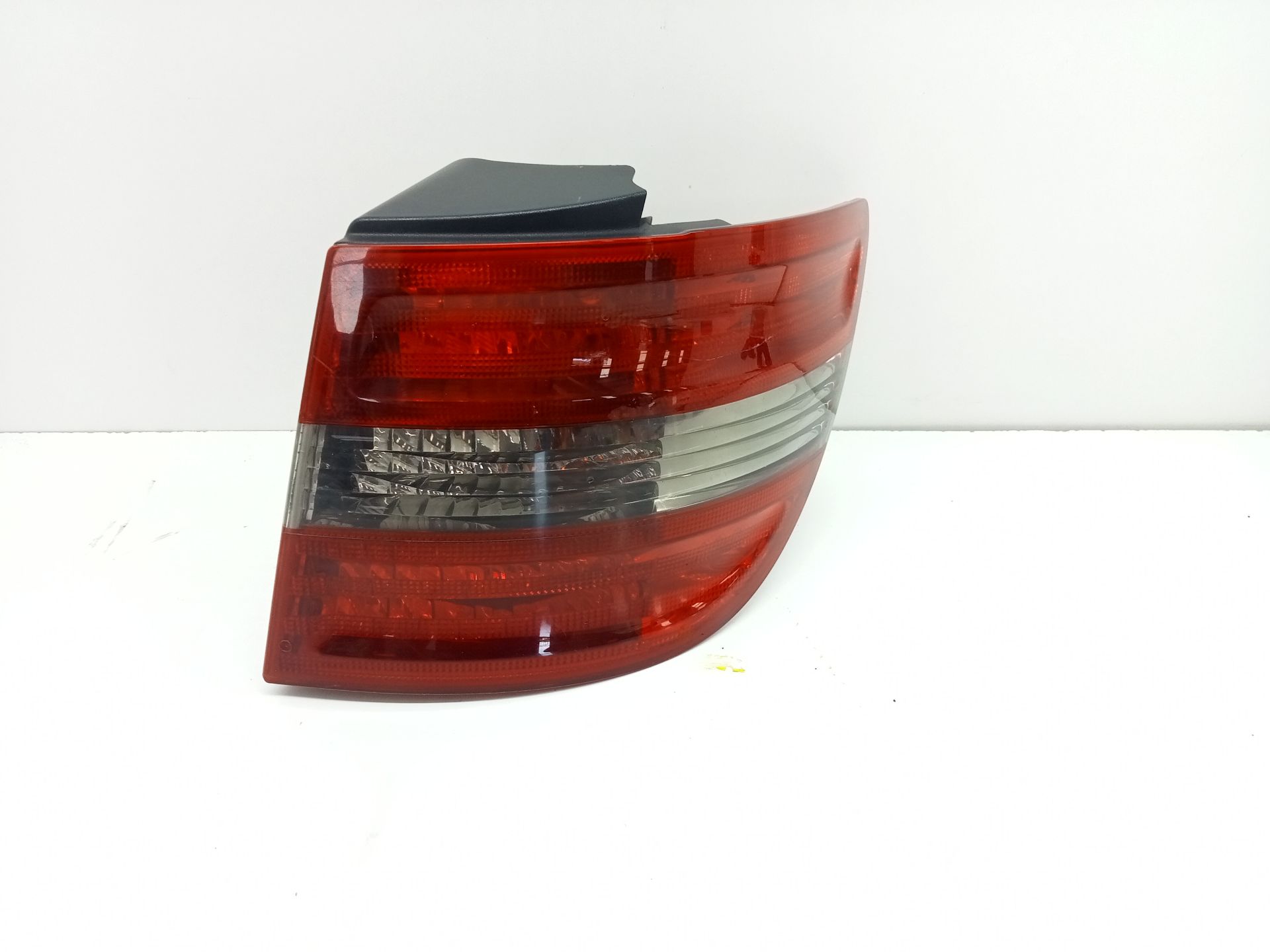 Heckleuchte rechts MERCEDES-BENZ CLASE B (W245)