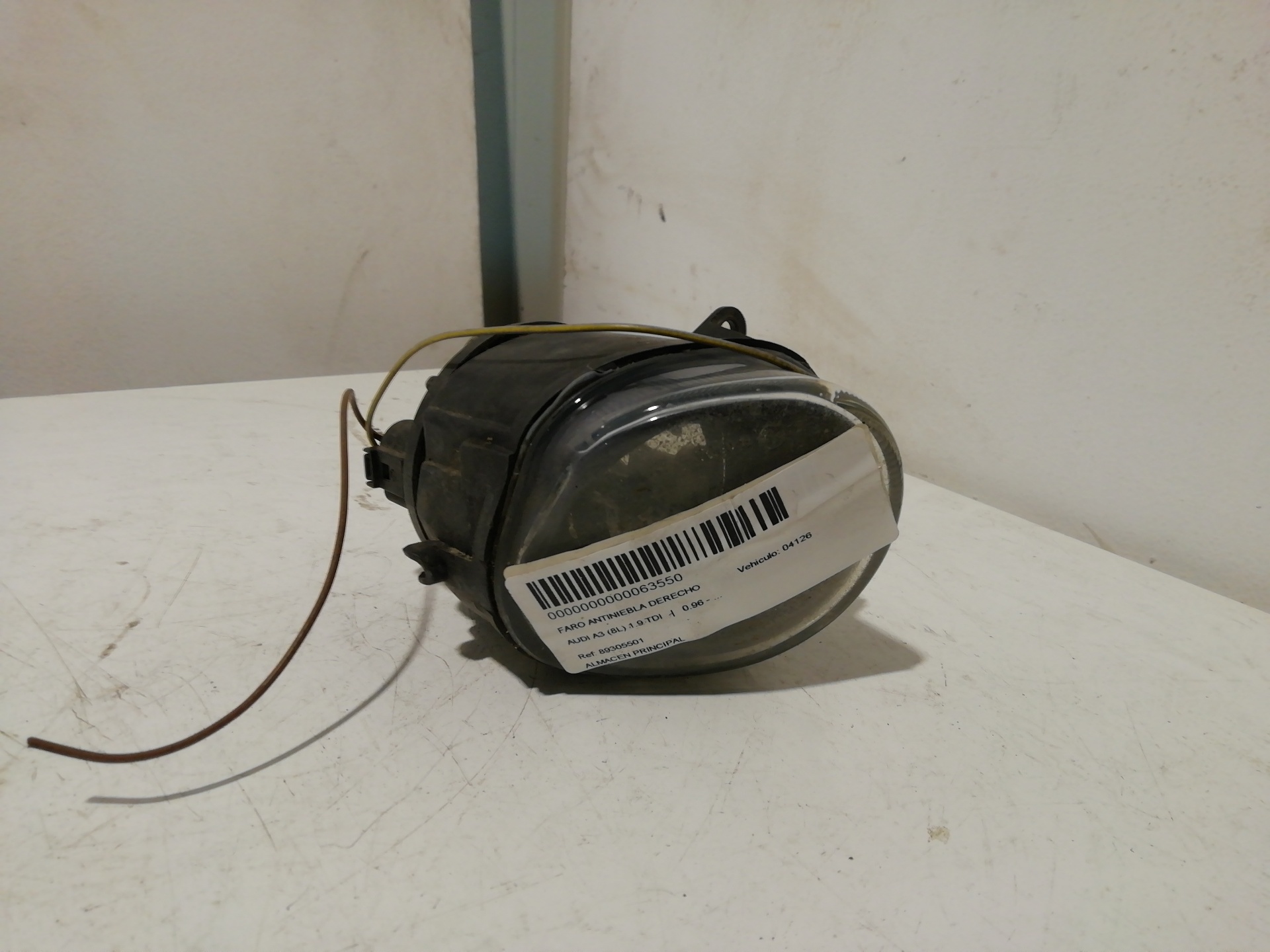 Farol de nevoeiro direito AUDI A3 (8L)