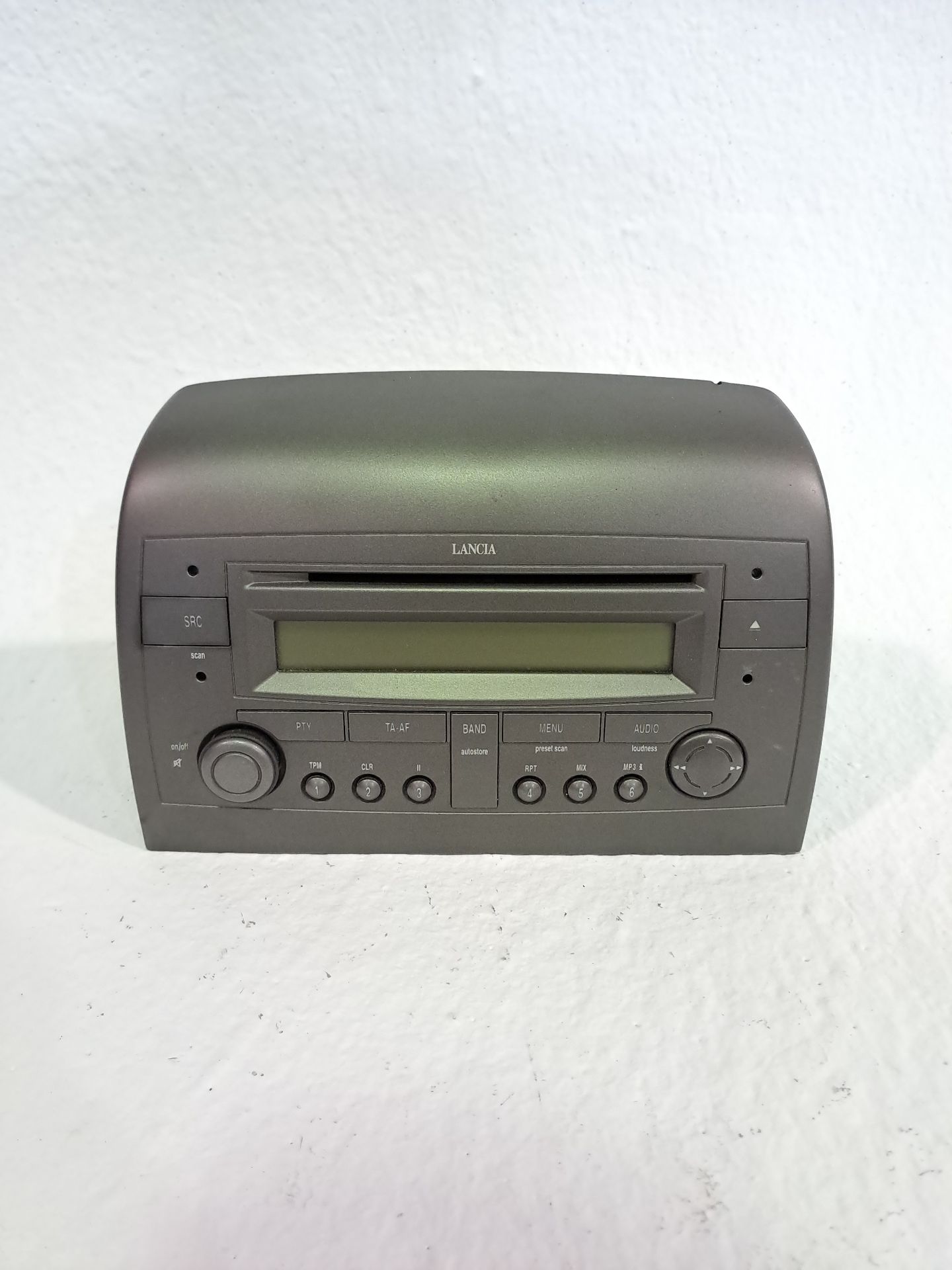 Audiosystem / CD-Radio LANCIA YPSILON (101)