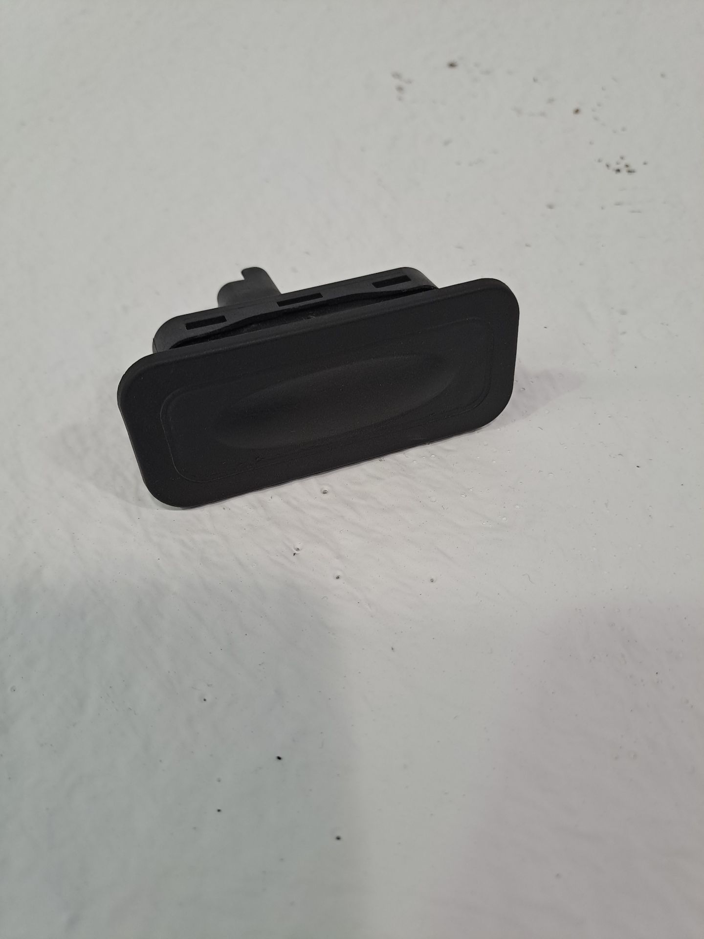 Tailgate Exterior Handle RENAULT CAPTUR II