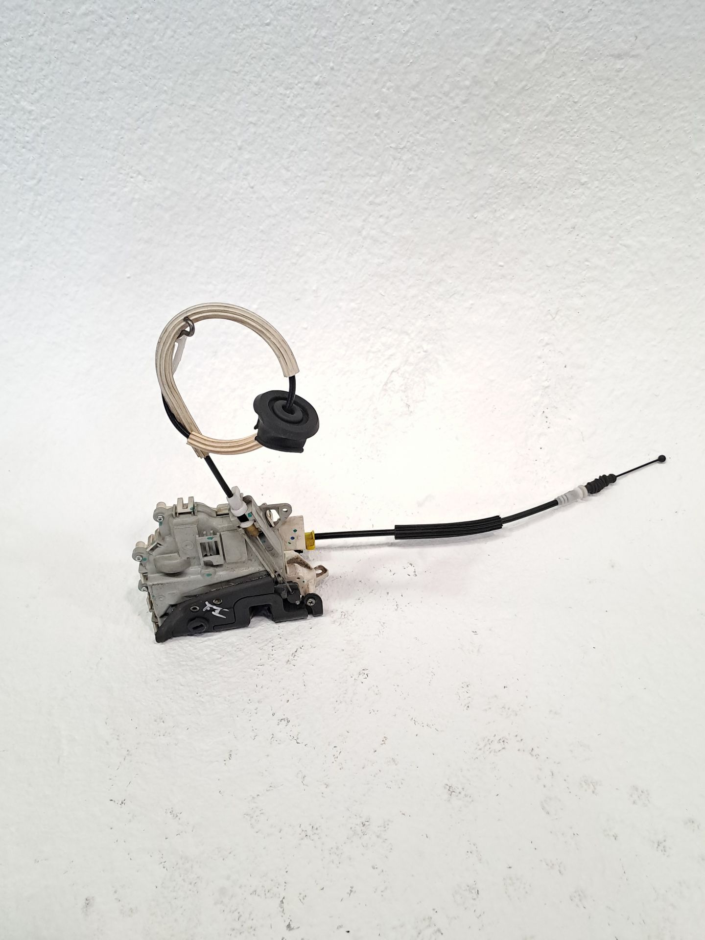 Rear left door lock AUDI Q5 (8RB)