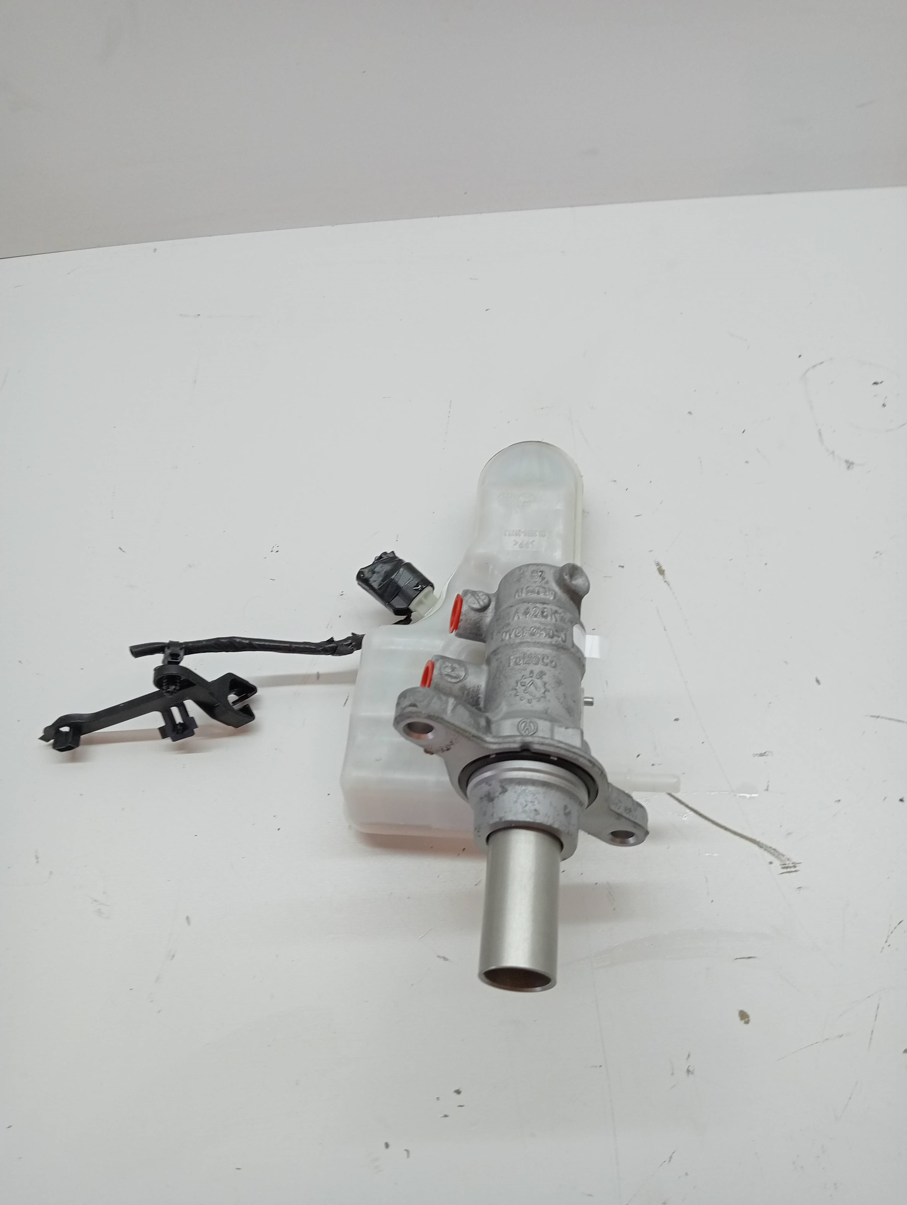 Bomba de freio FORD FOCUS LIM. (CB8)