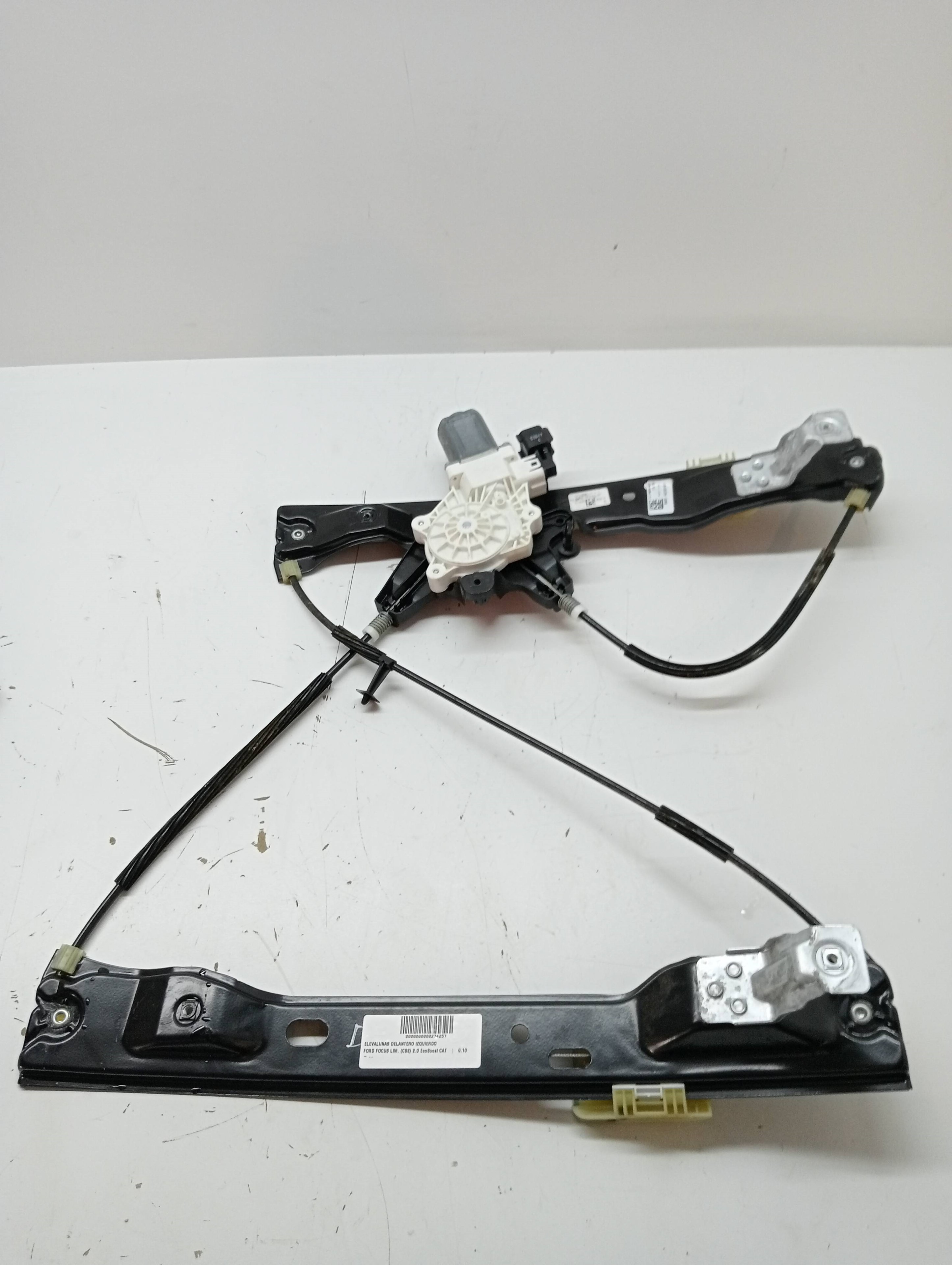 Fensterheber vorne links FORD FOCUS LIM. (CB8)