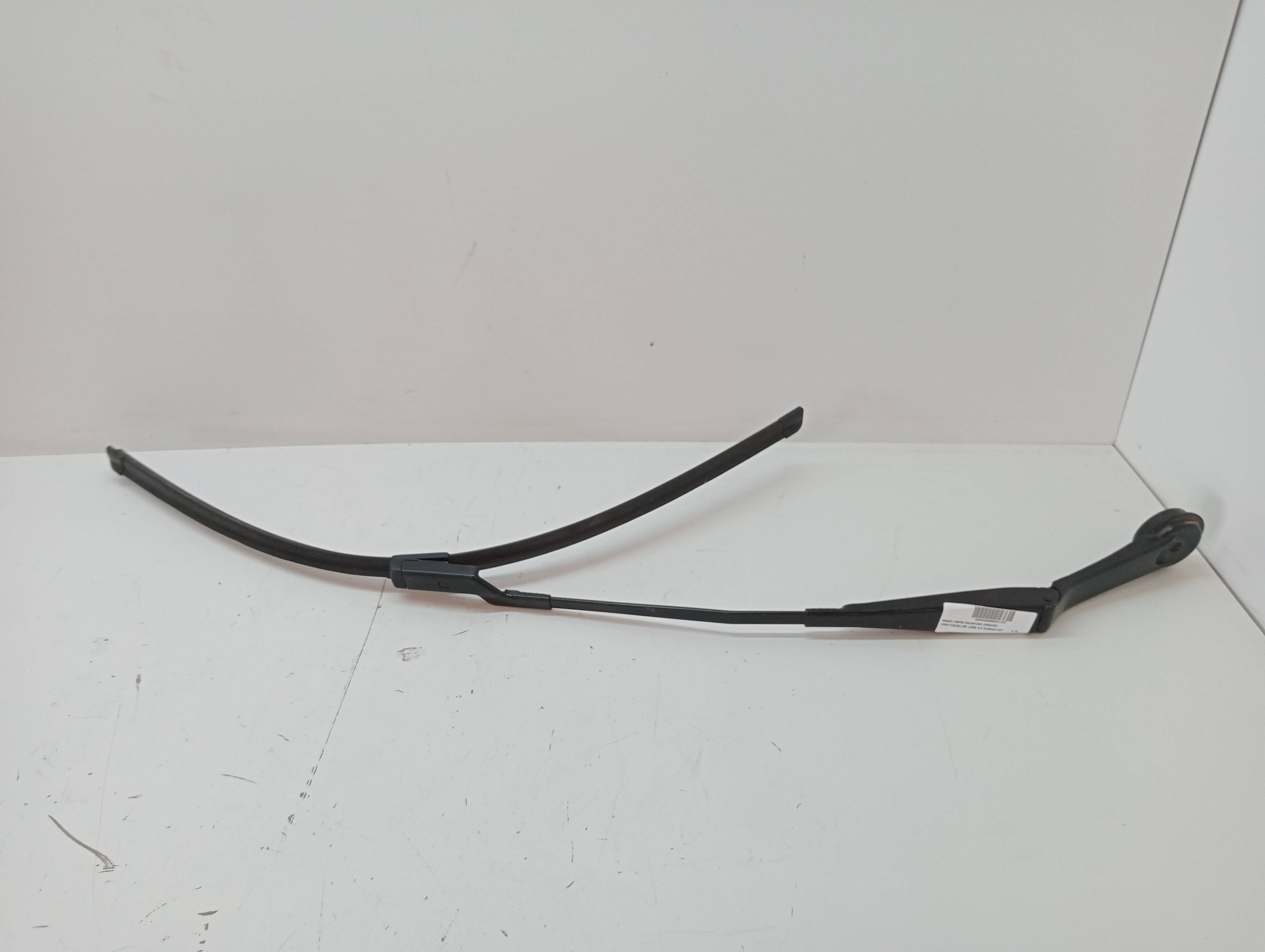 Front Right Wiper Arm FORD FOCUS LIM. (CB8)