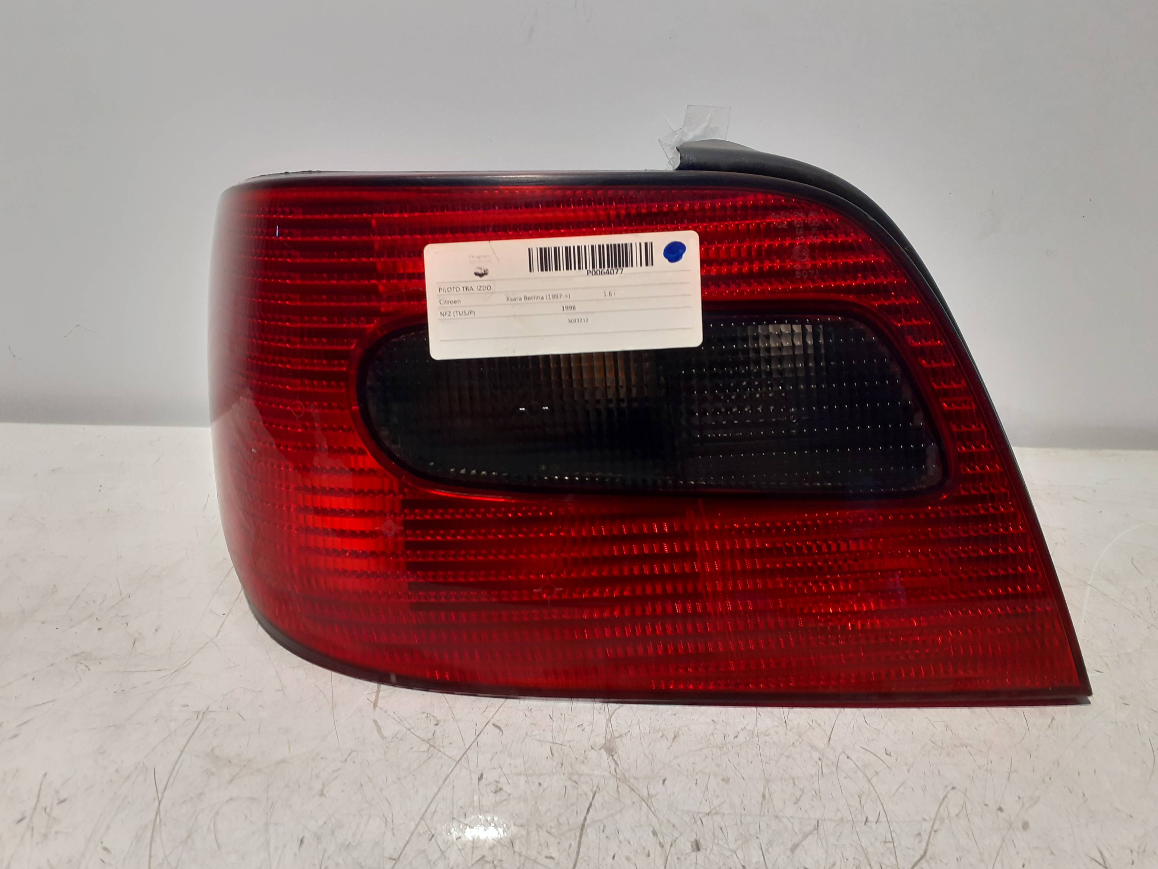 Heckleuchte links CITROEN XSARA BERLINA