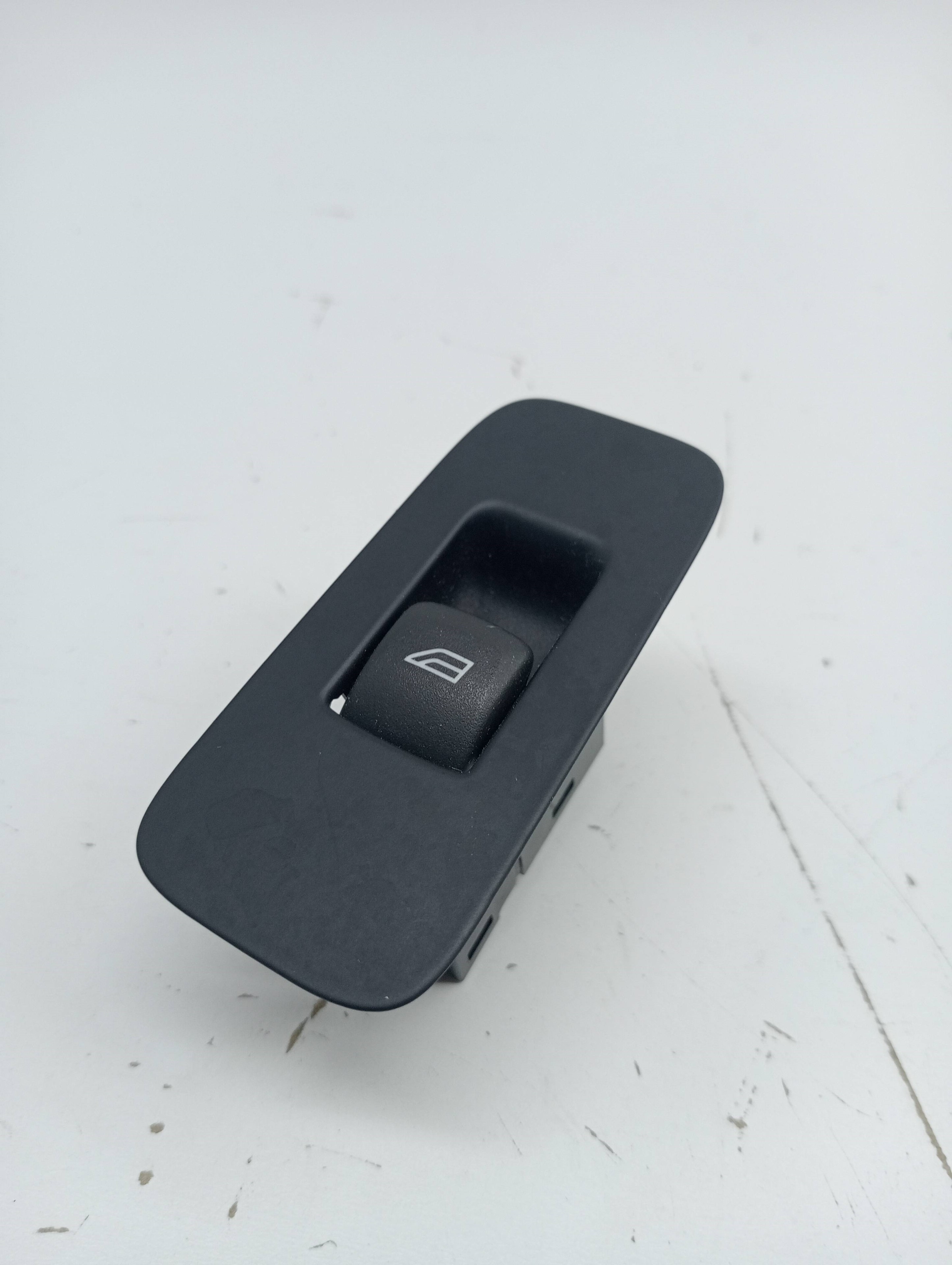 Fensterheberschalter hinten rechts VOLVO V40