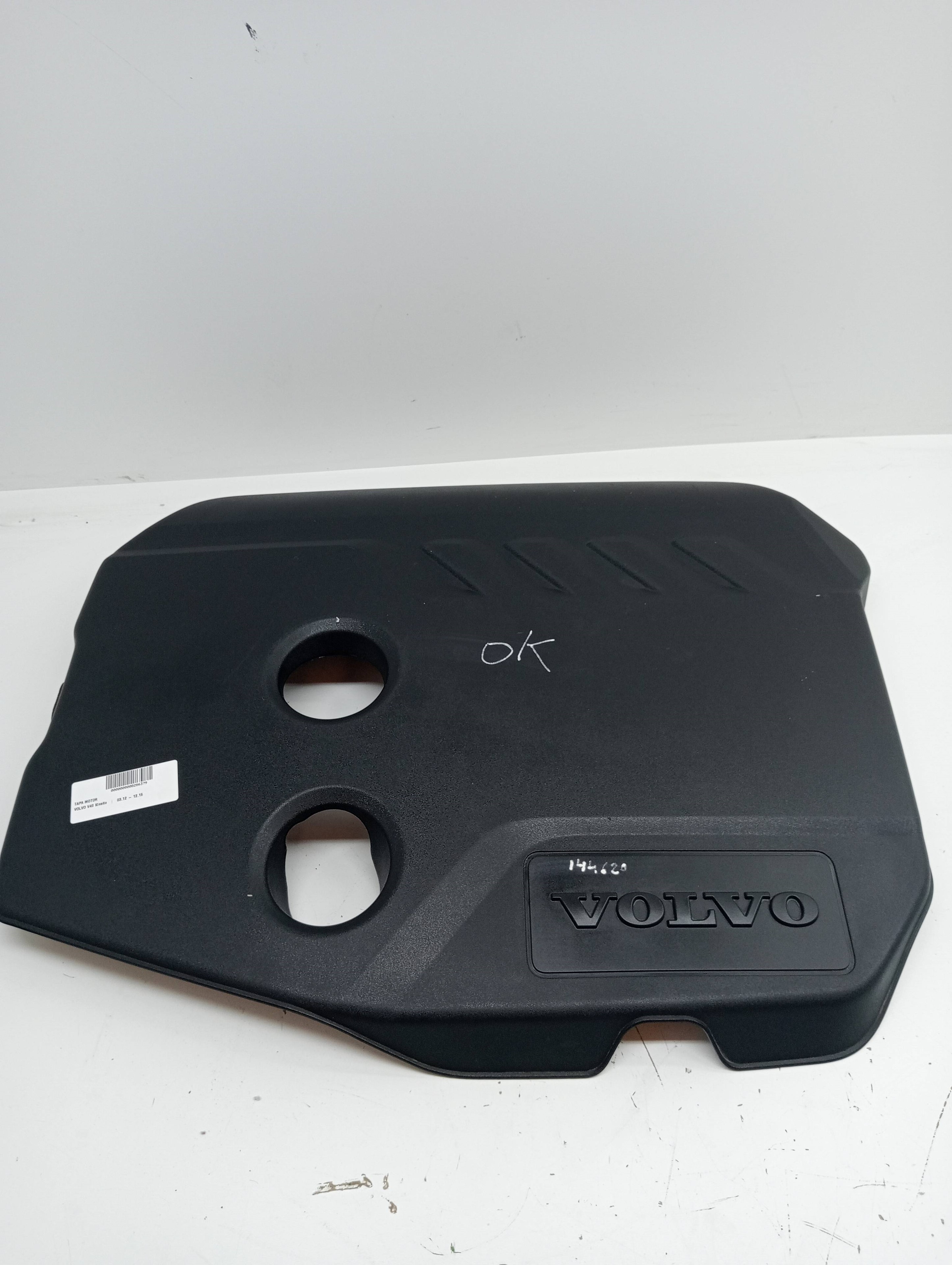 Coperchio motore VOLVO V40
