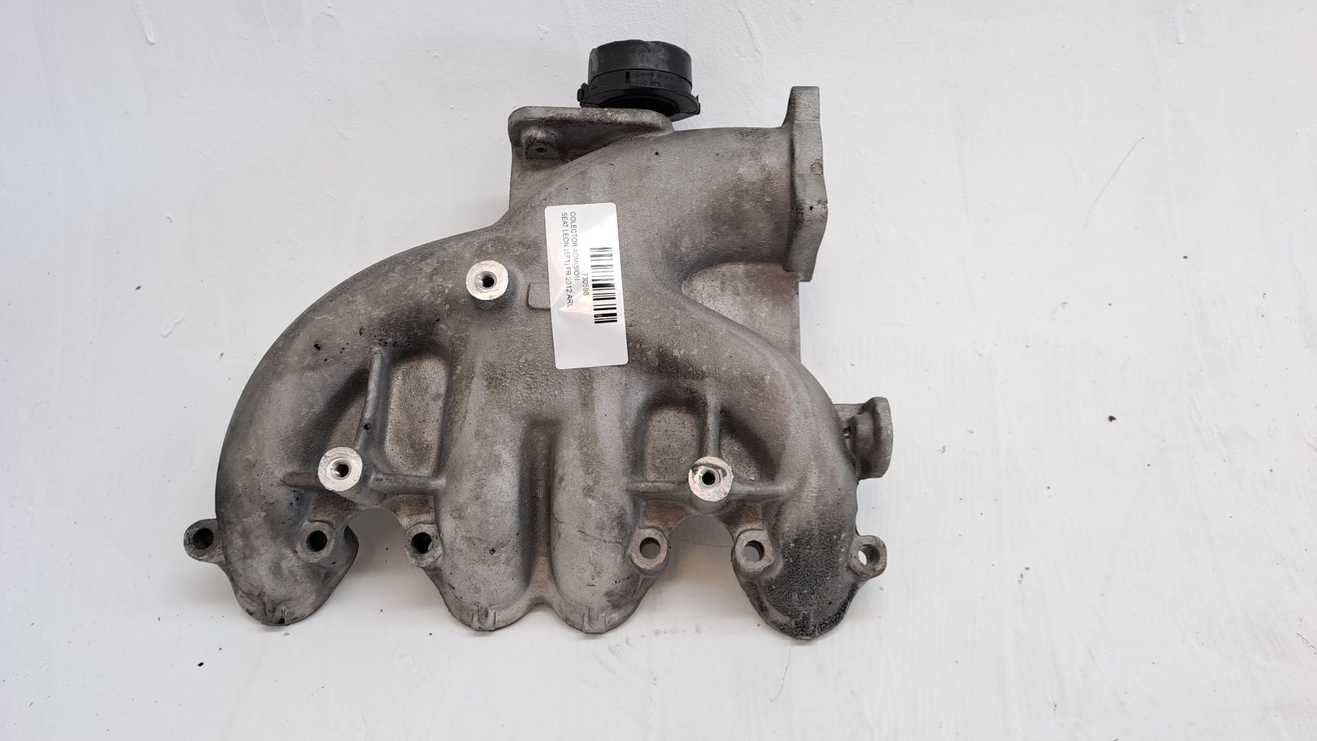 Intake manifold SEAT LEON (5F1)